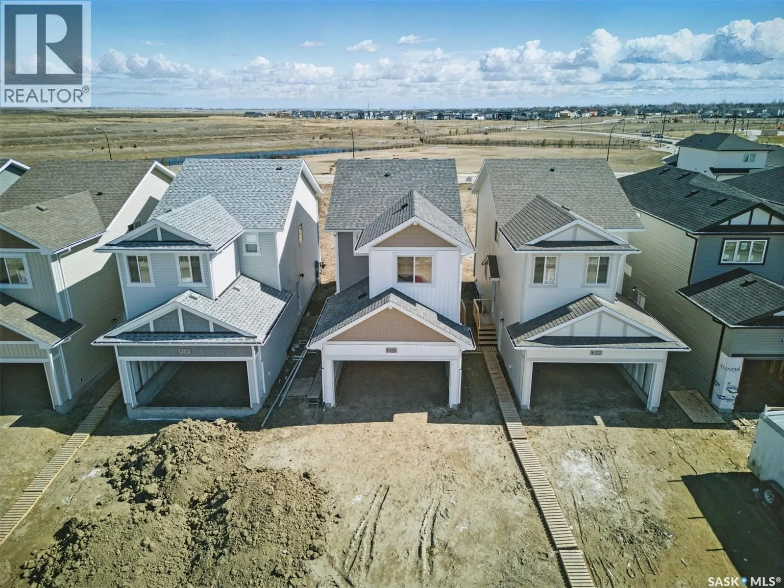 226 Antonini COURT