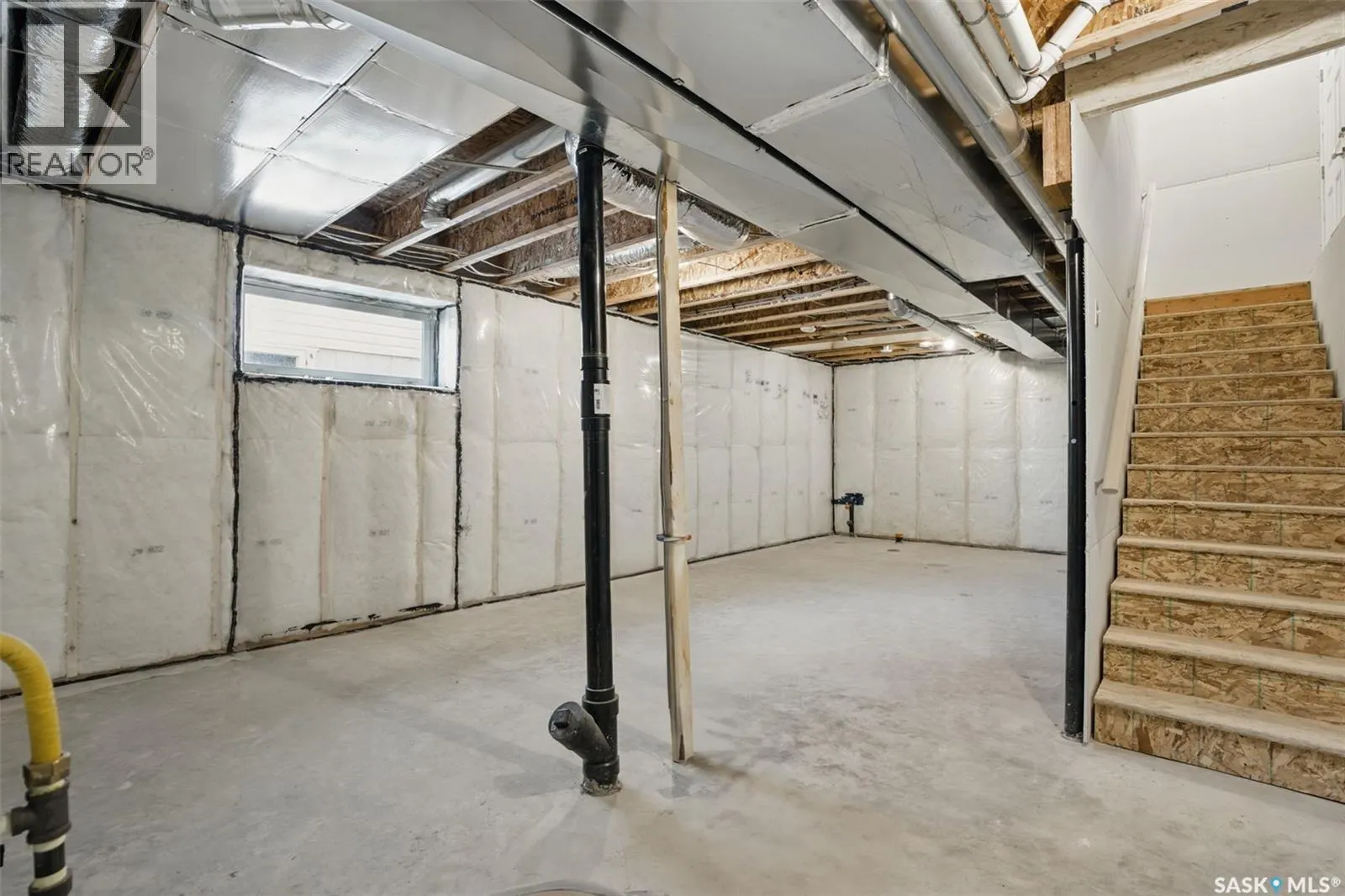 214 Antonini COURT