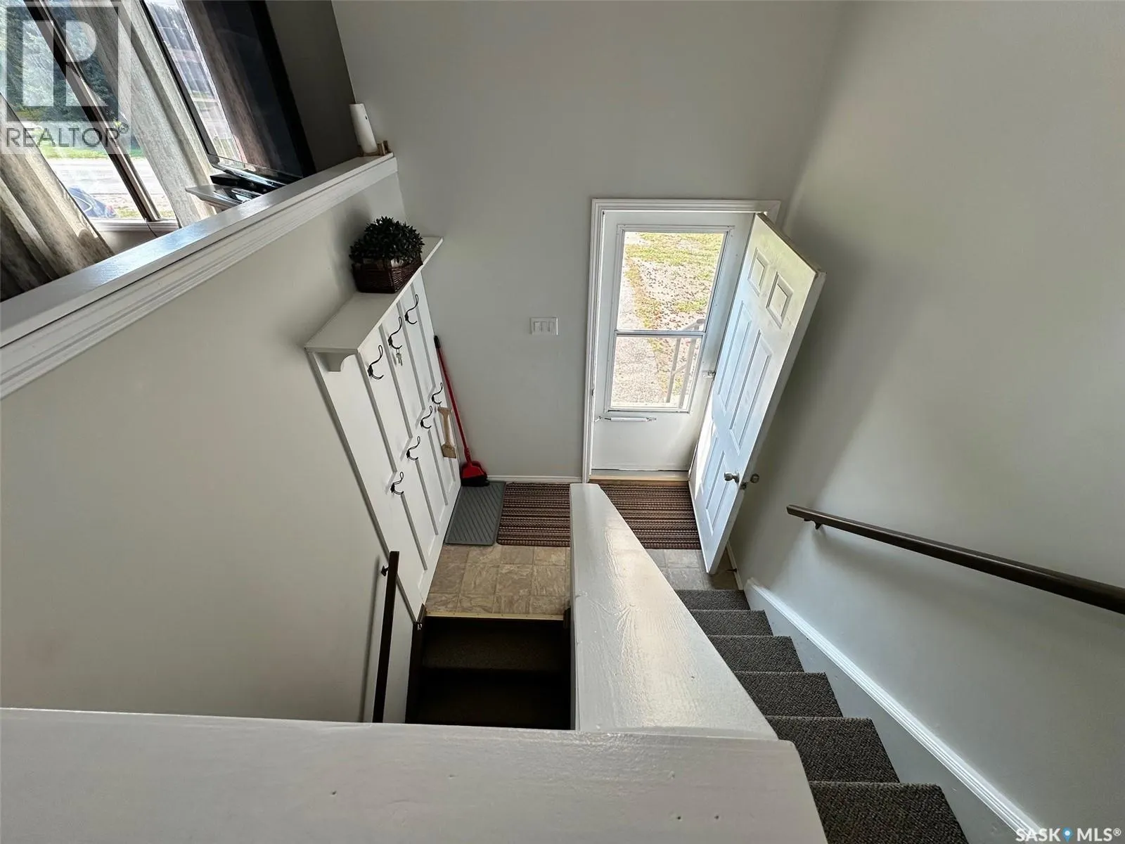 534 Main STREET