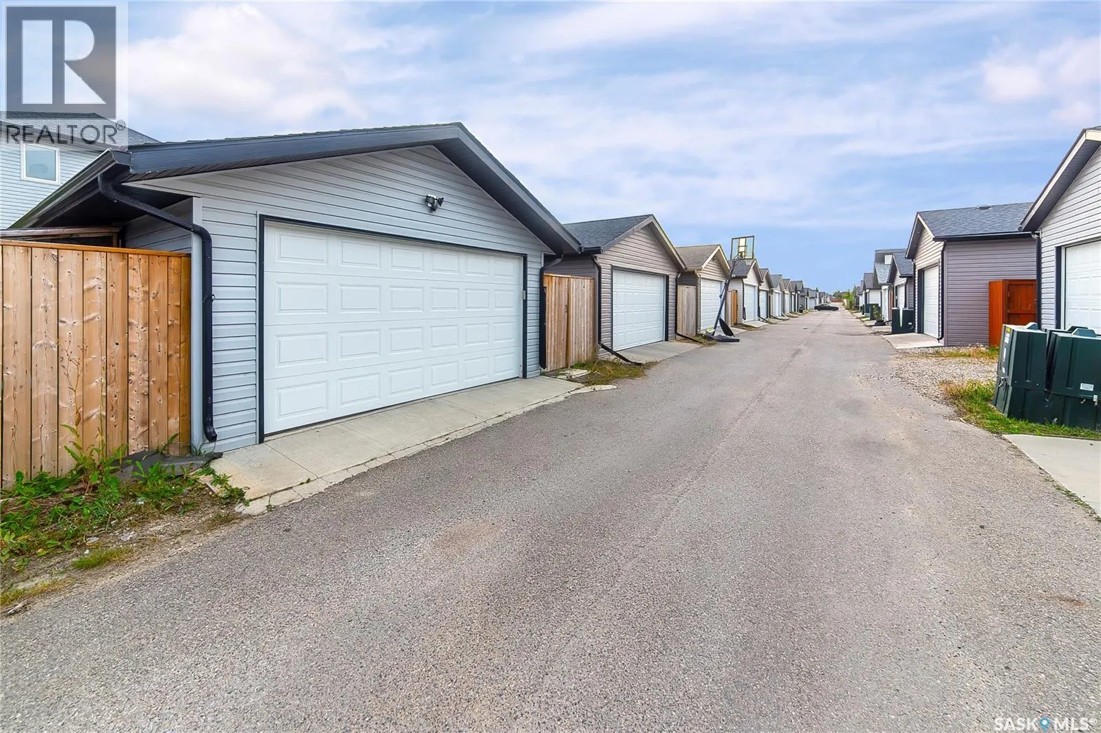 143 Marlatte CRESCENT