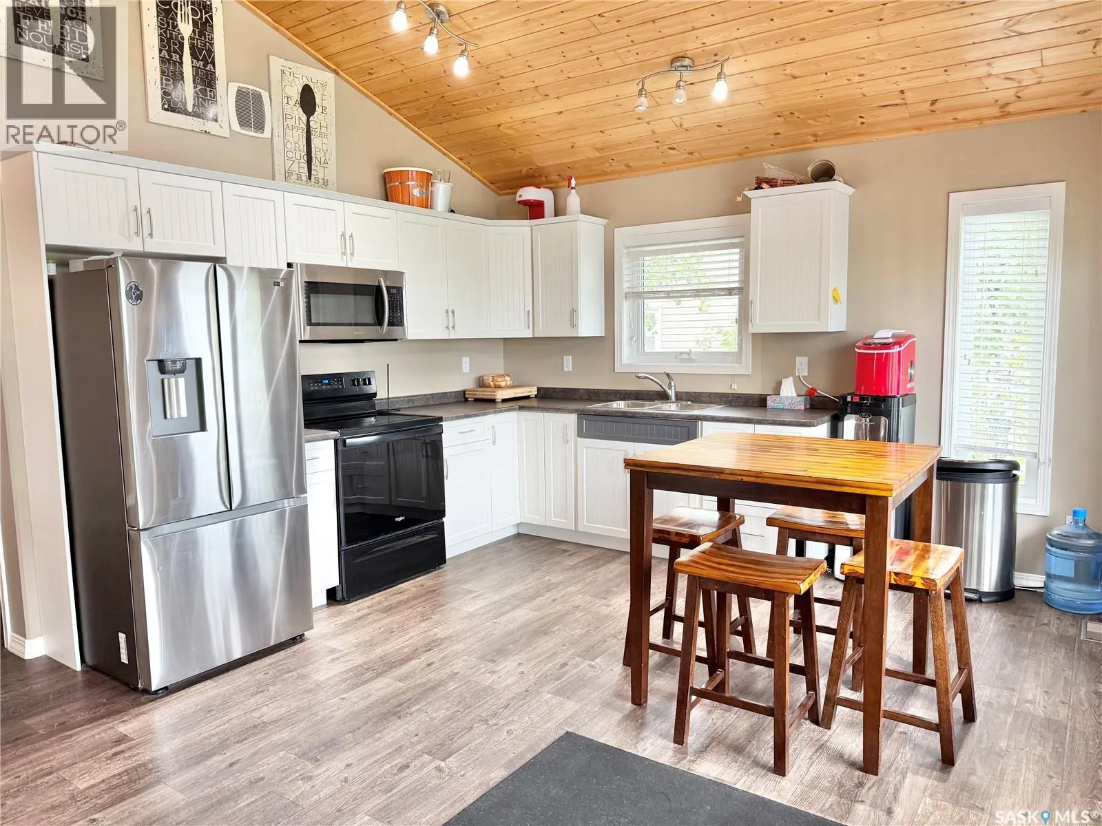 319 Ravine ROAD