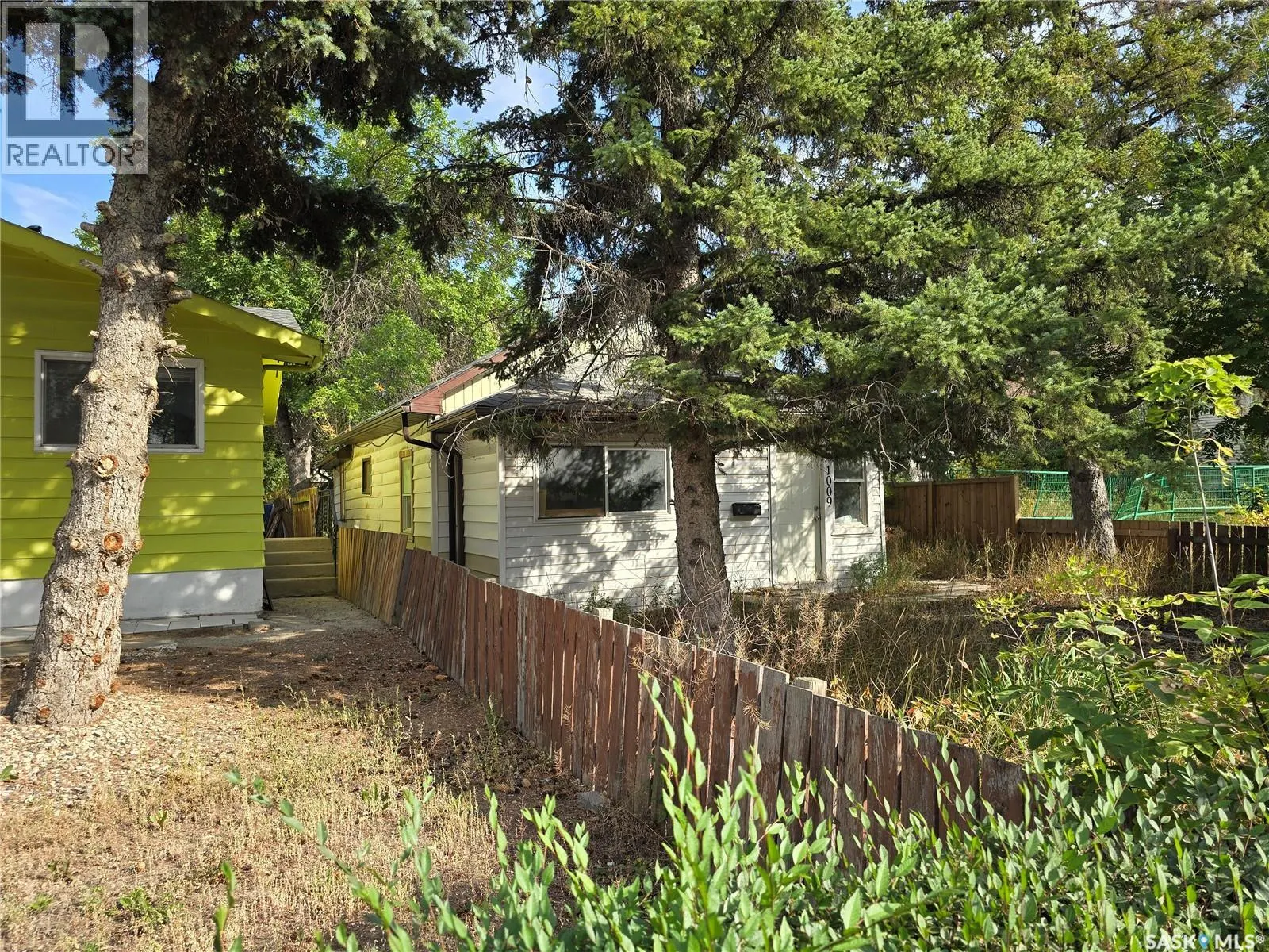 1009 WASCANA STREET