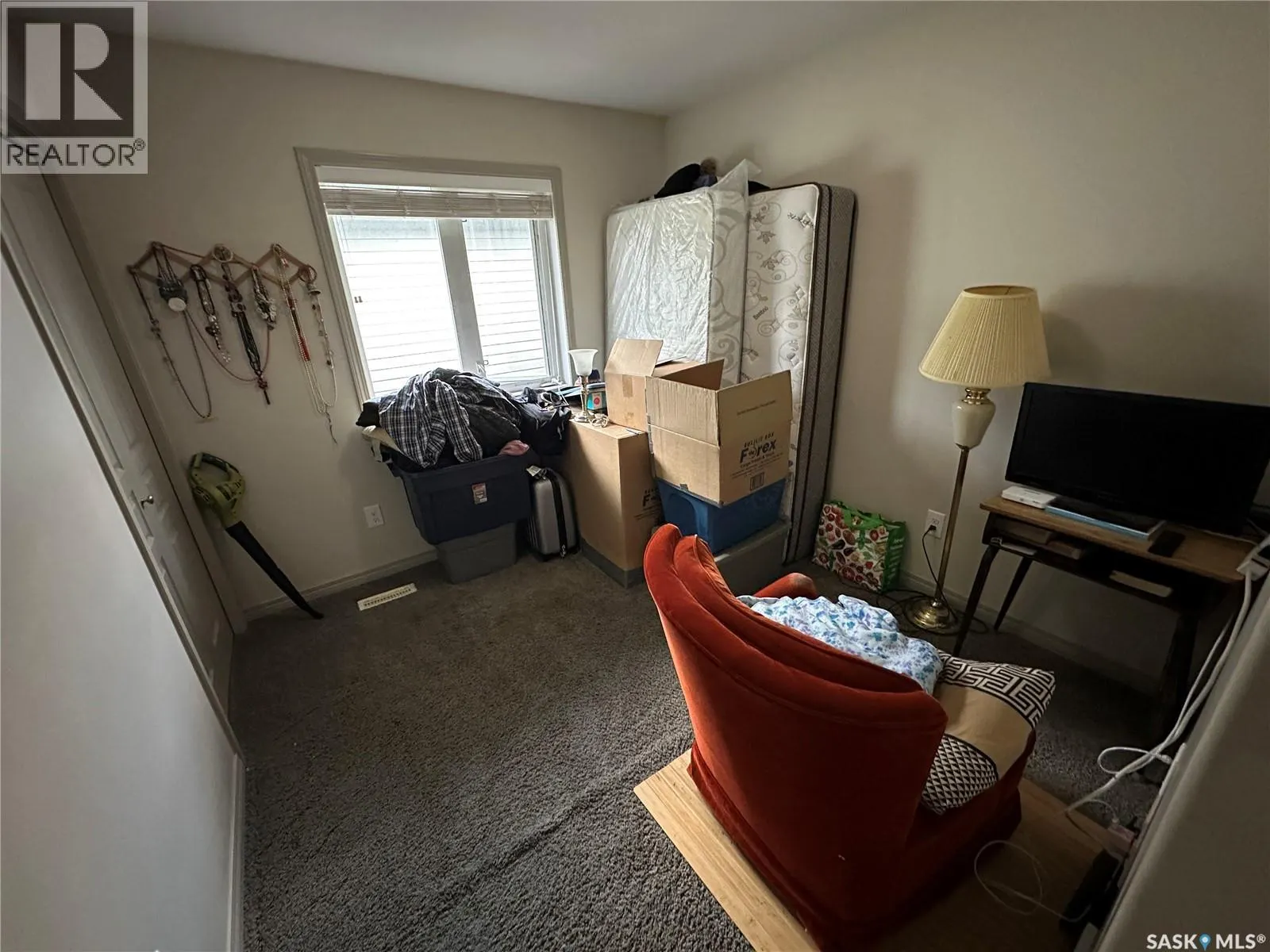 902 Glenview COVE