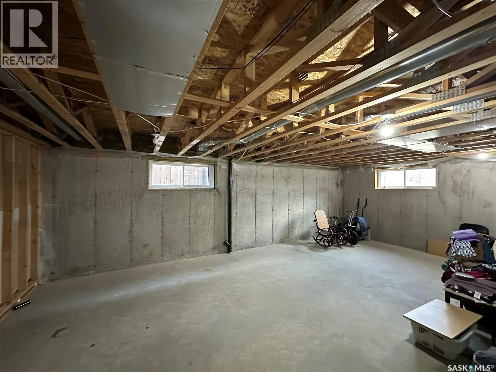 902 Glenview COVE