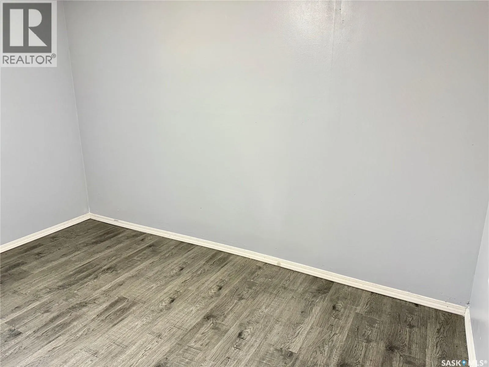 536 6TH STREET