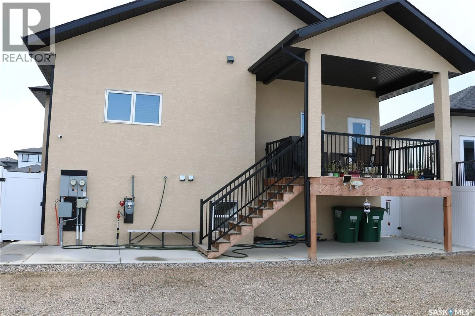 2227 Rosewood DRIVE