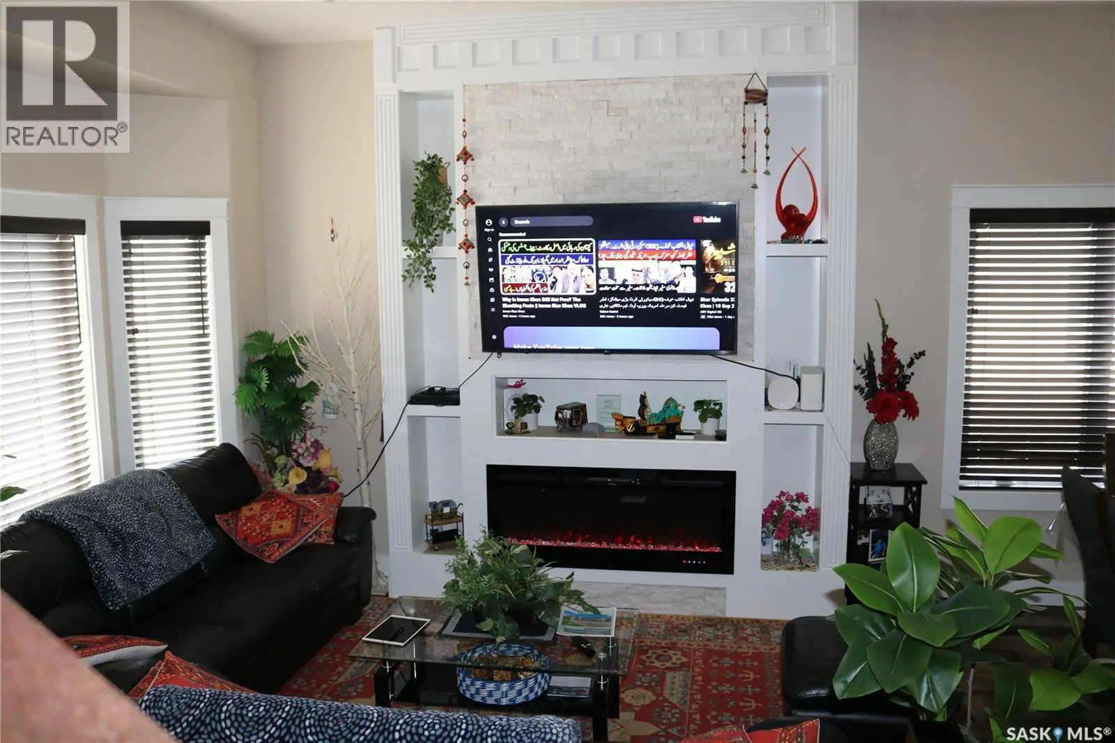2227 Rosewood DRIVE