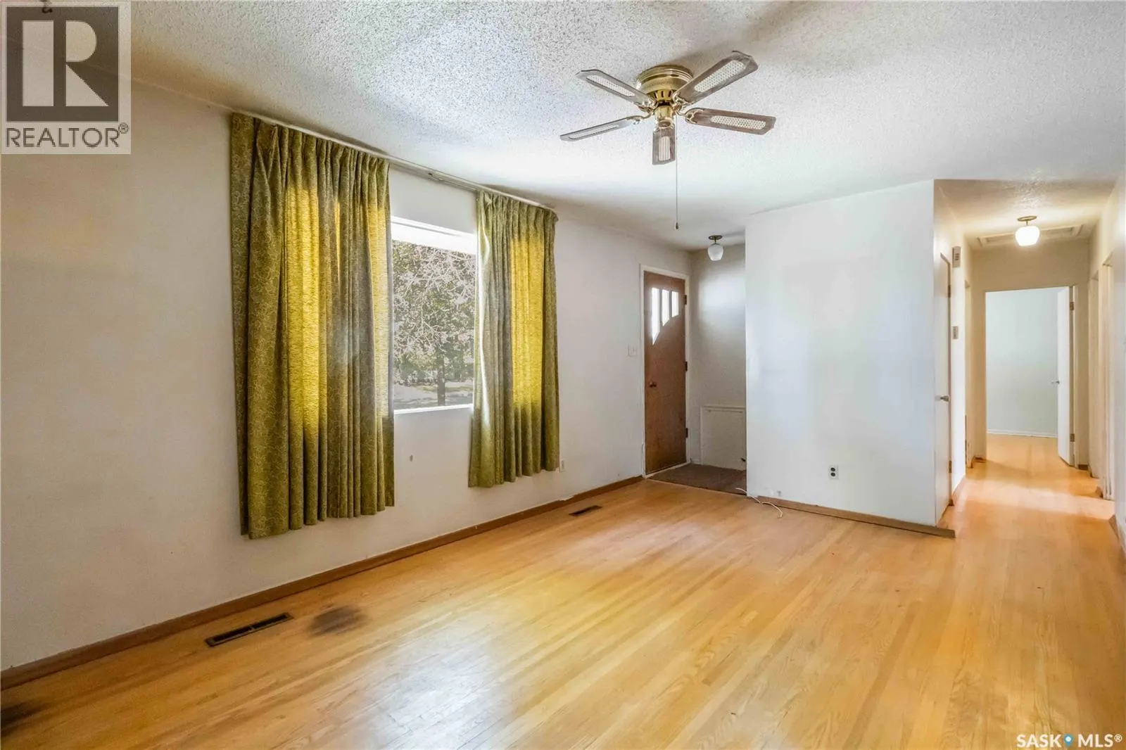 904 X AVENUE N
