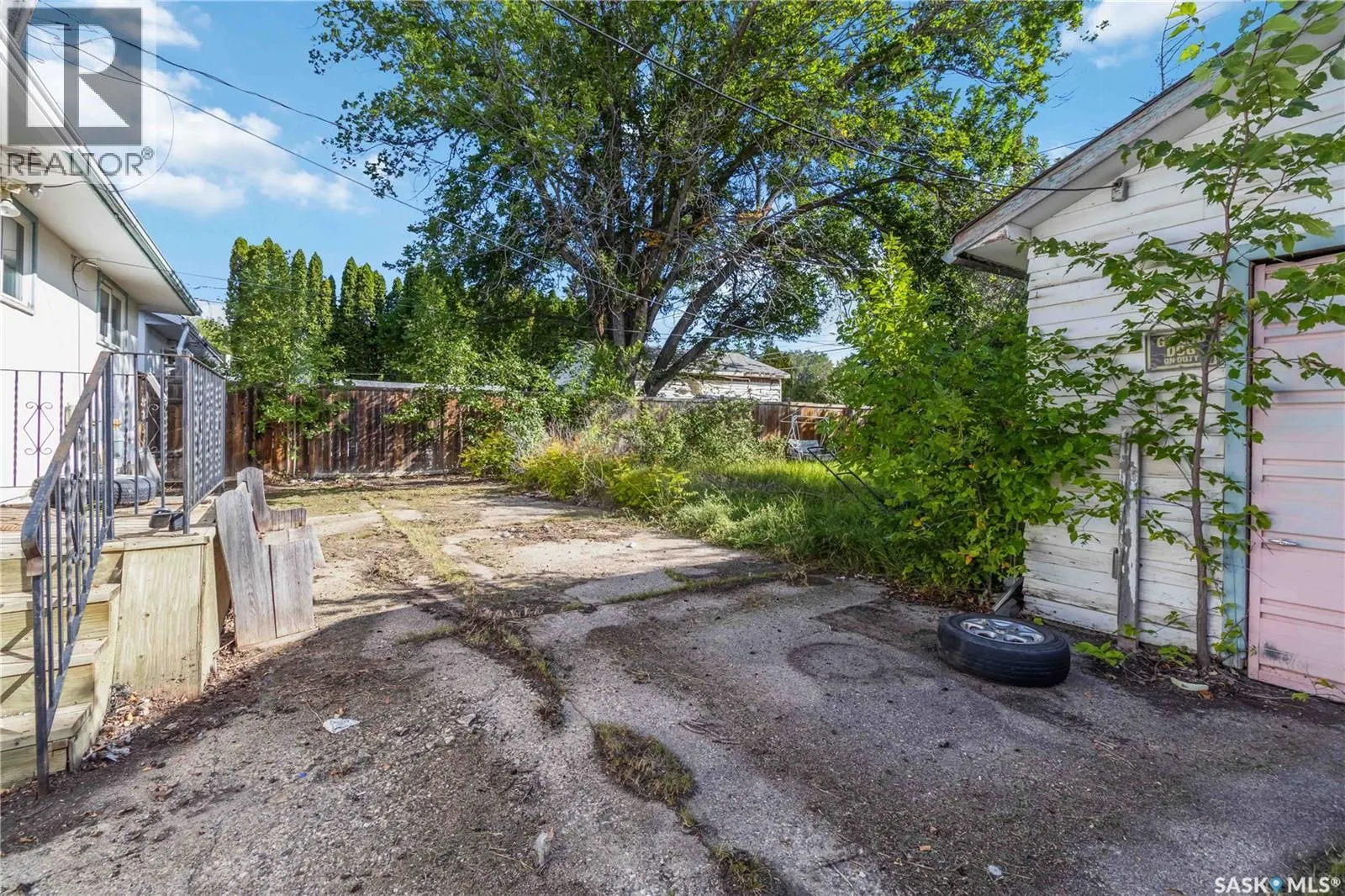 904 X AVENUE N