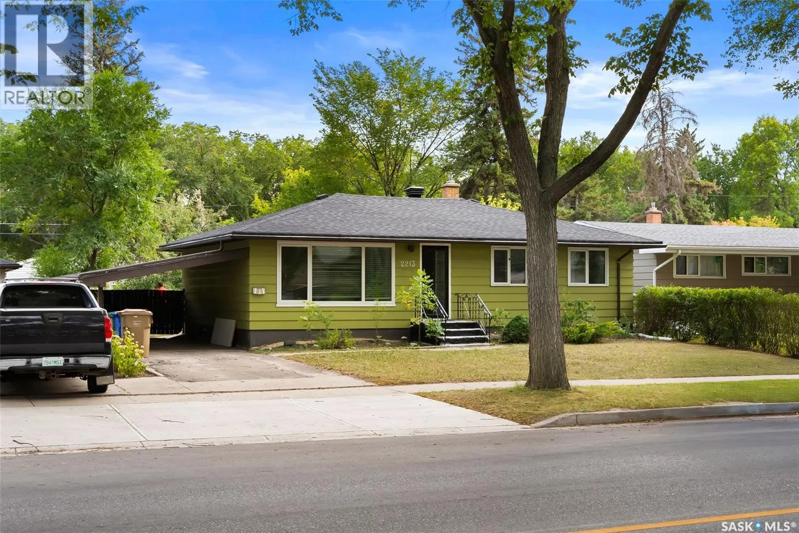 2213 Grant ROAD