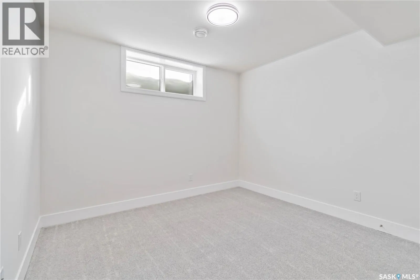 331 Woolf BAY