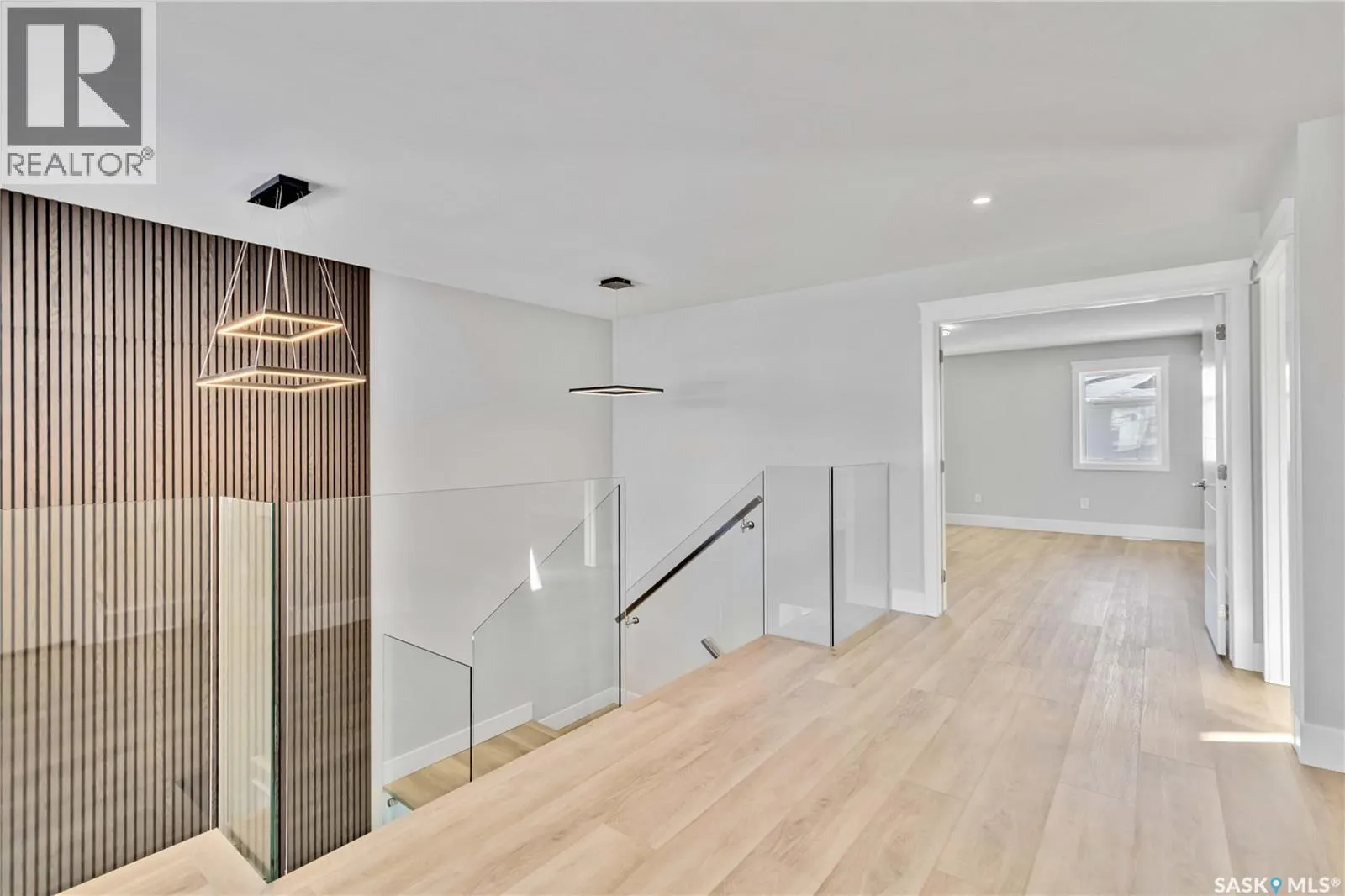331 Woolf BAY