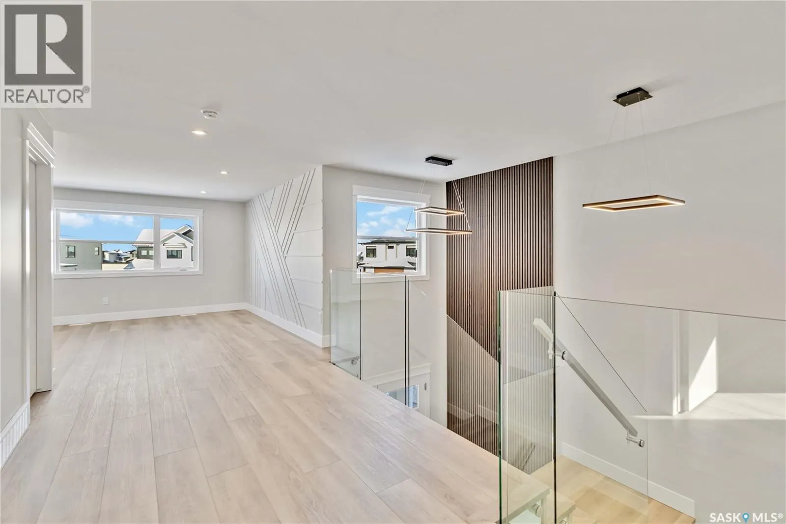 331 Woolf BAY
