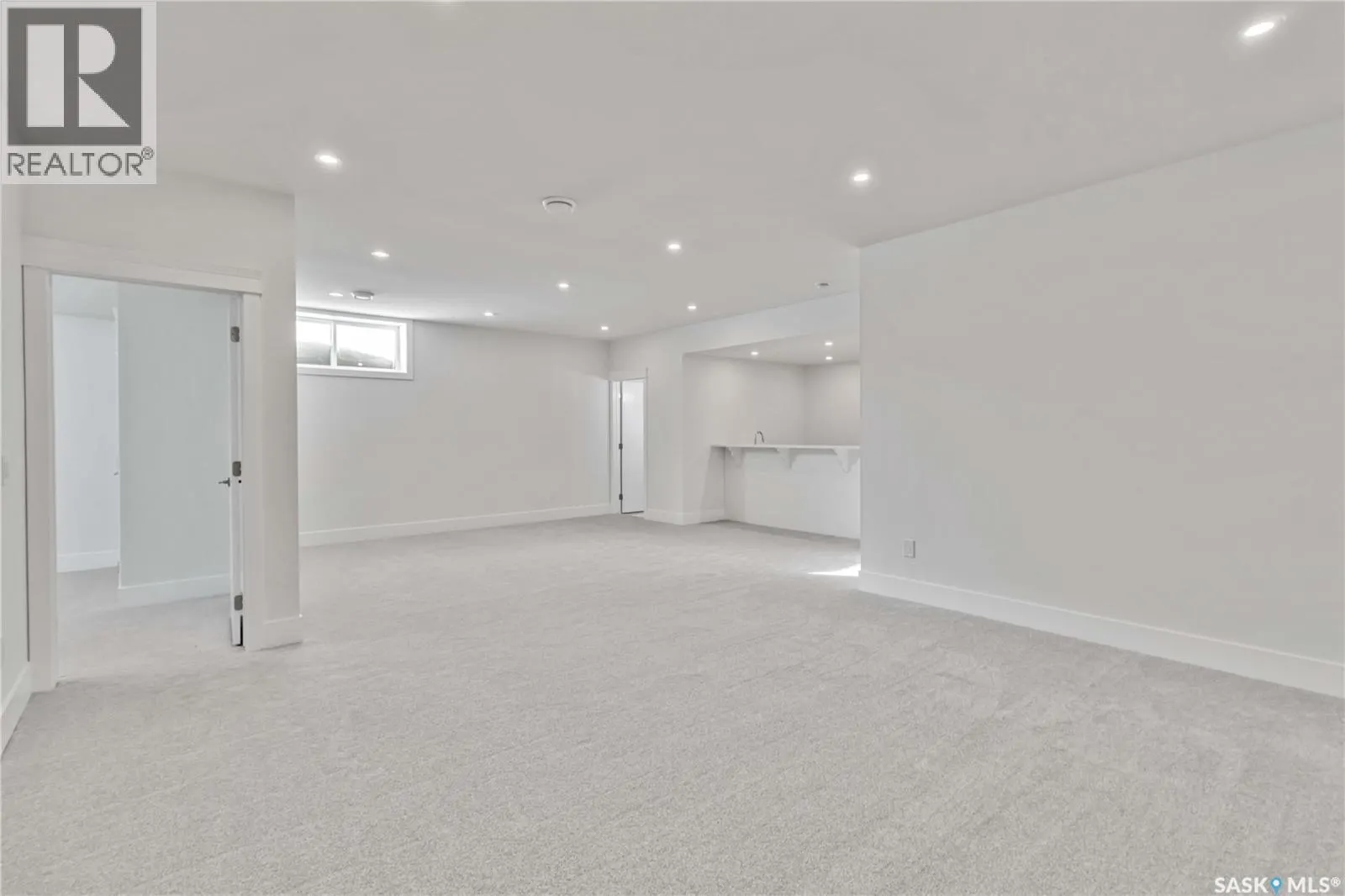 331 Woolf BAY