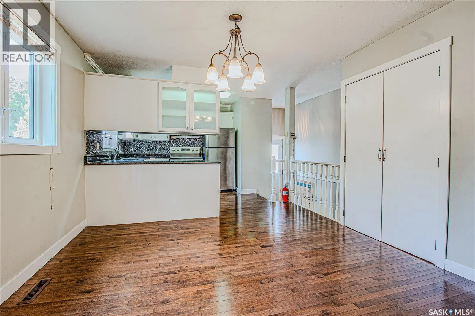 61 Sparling CRESCENT
