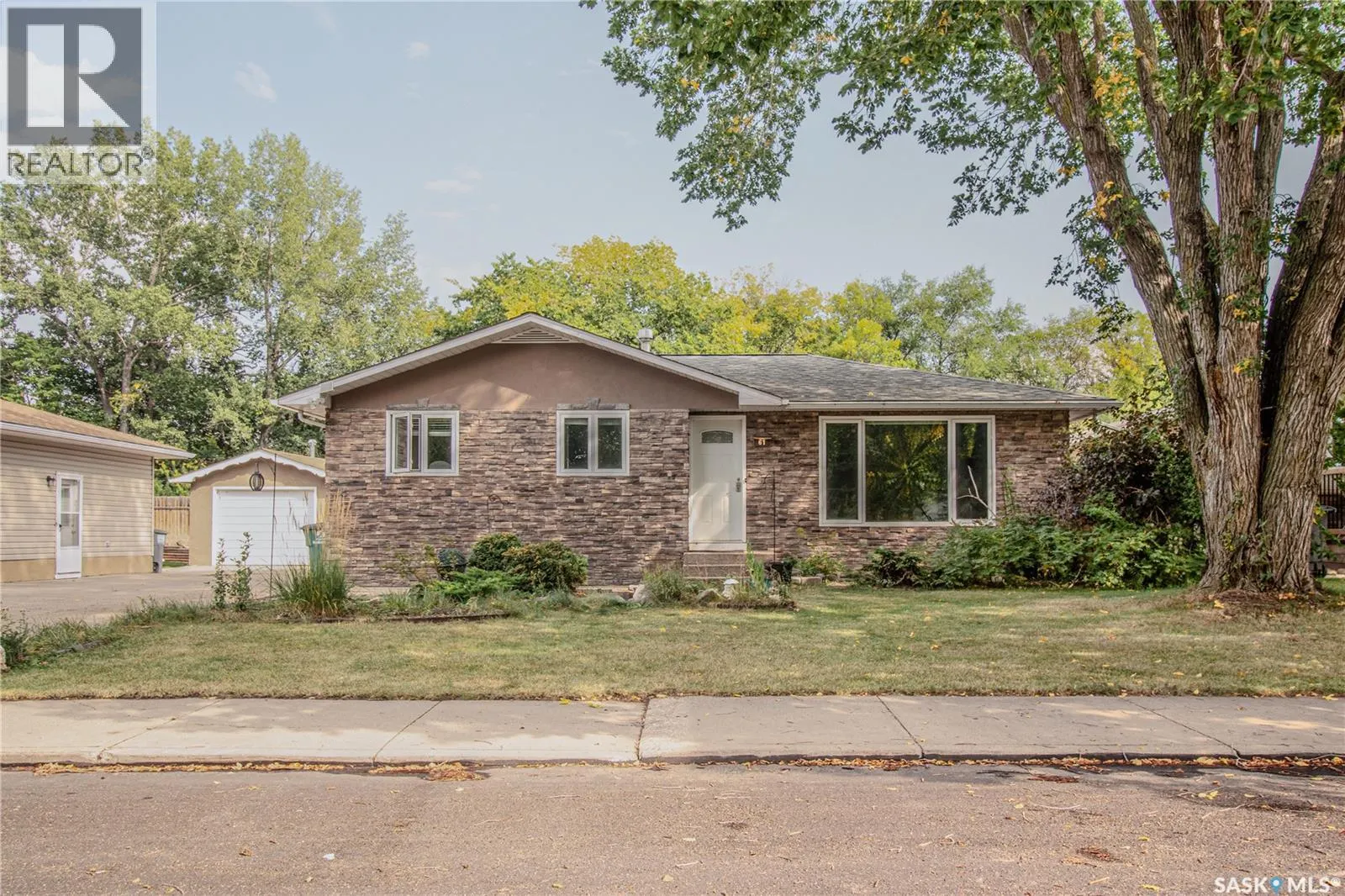 61 Sparling CRESCENT