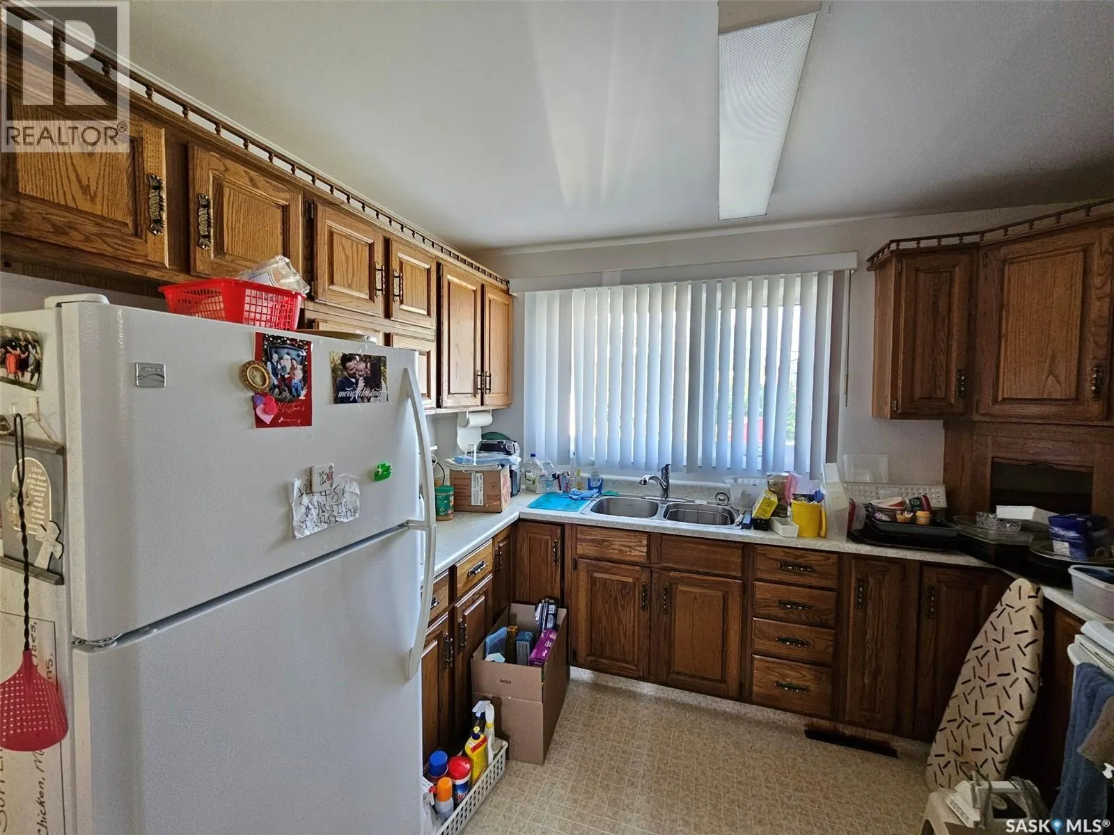 311 6th STREET W