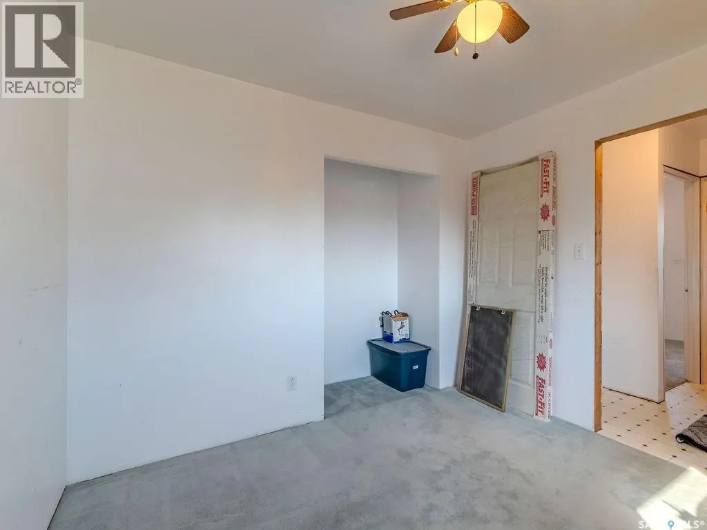 90 2nd STREET