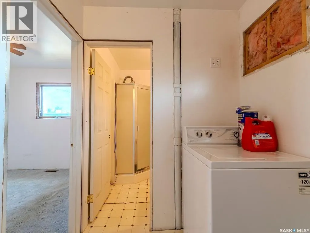 90 2nd STREET