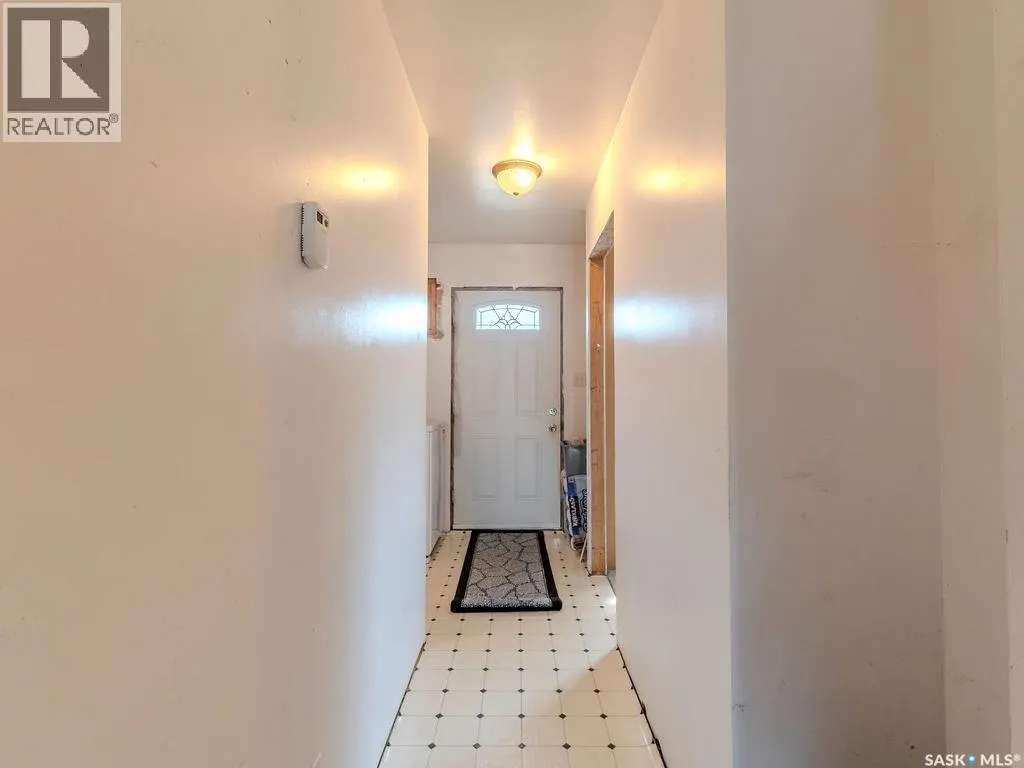 90 2nd STREET