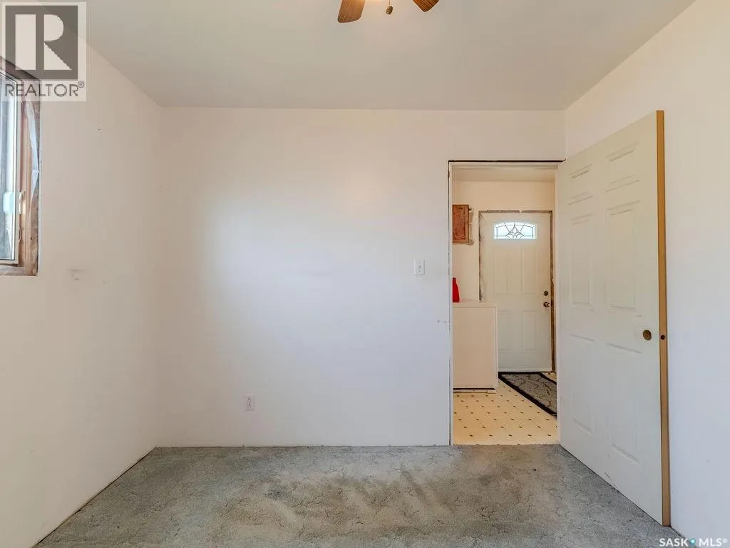 90 2nd STREET