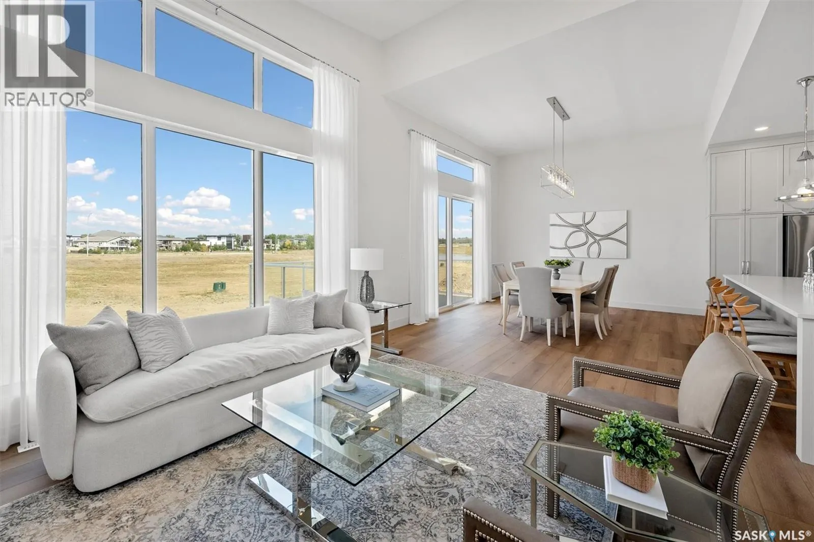 641 Greenbryre COVE