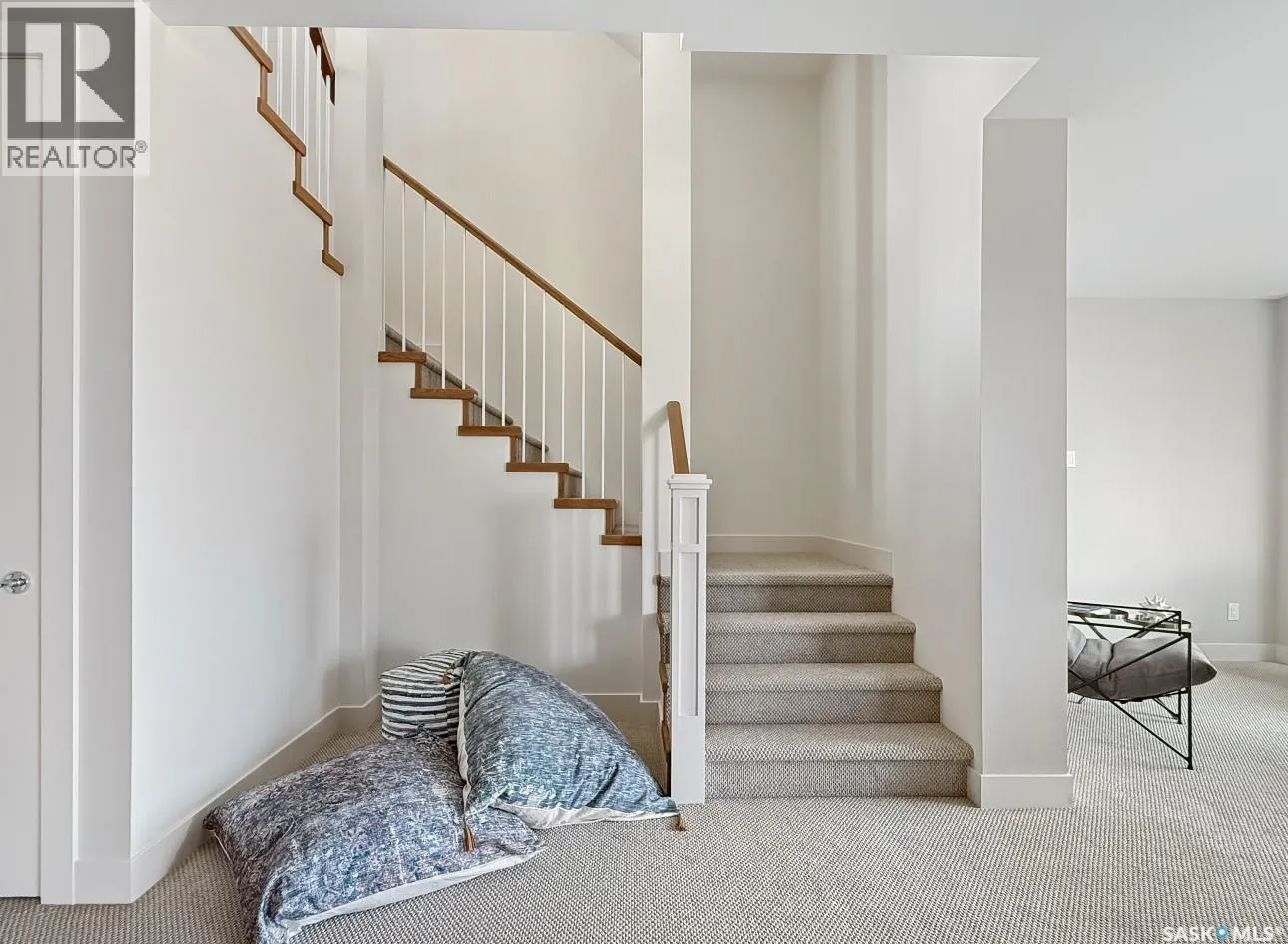 641 Greenbryre COVE