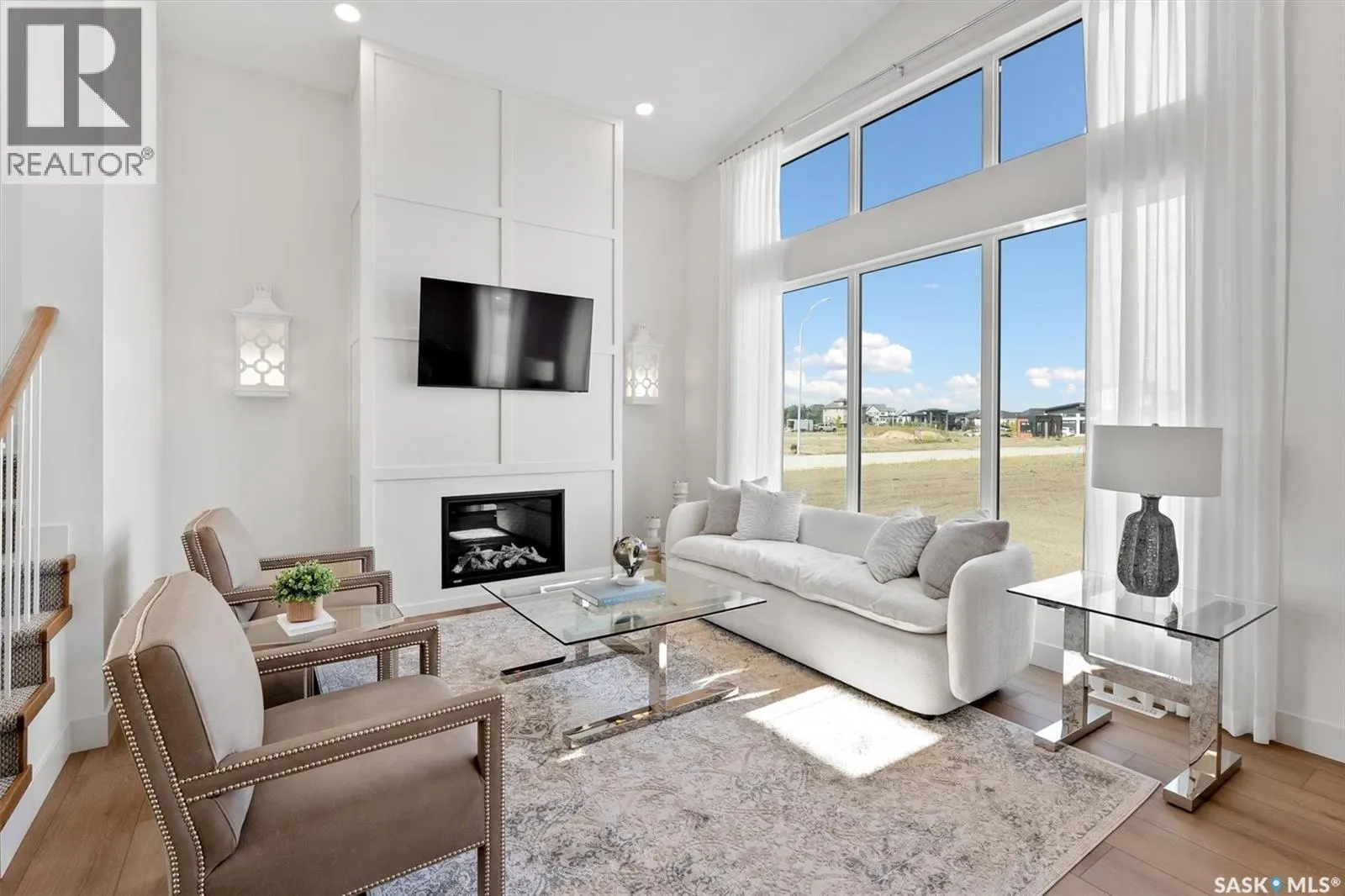 641 Greenbryre COVE