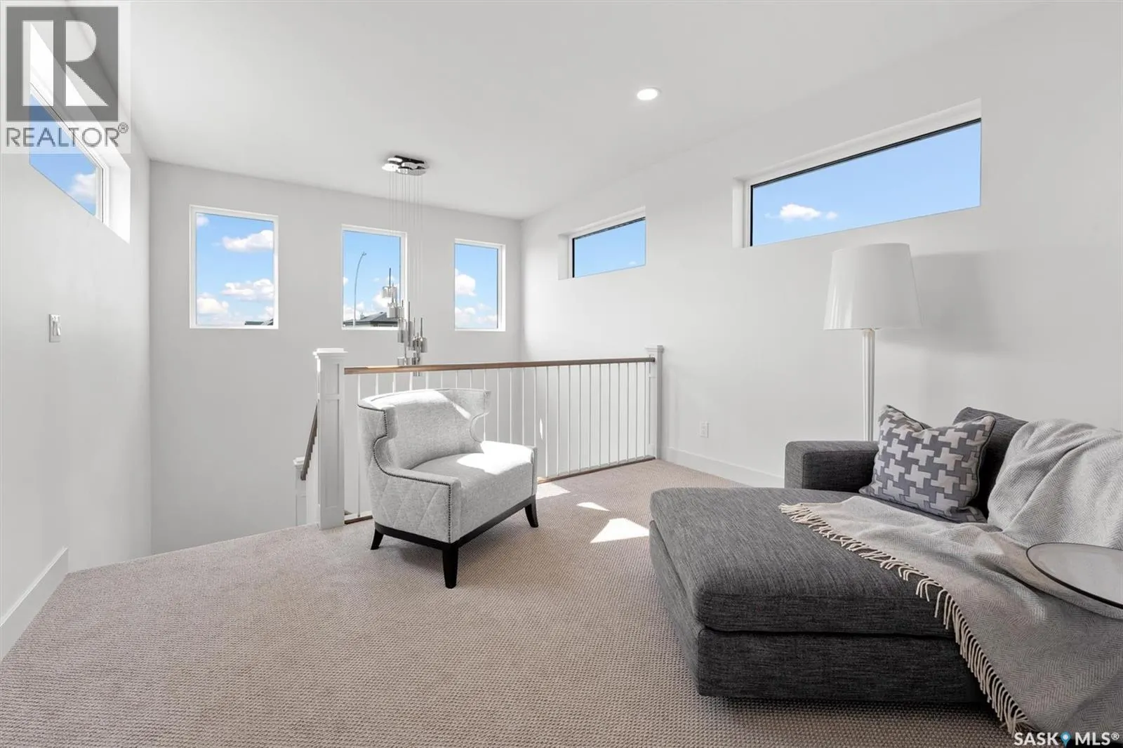 641 Greenbryre COVE