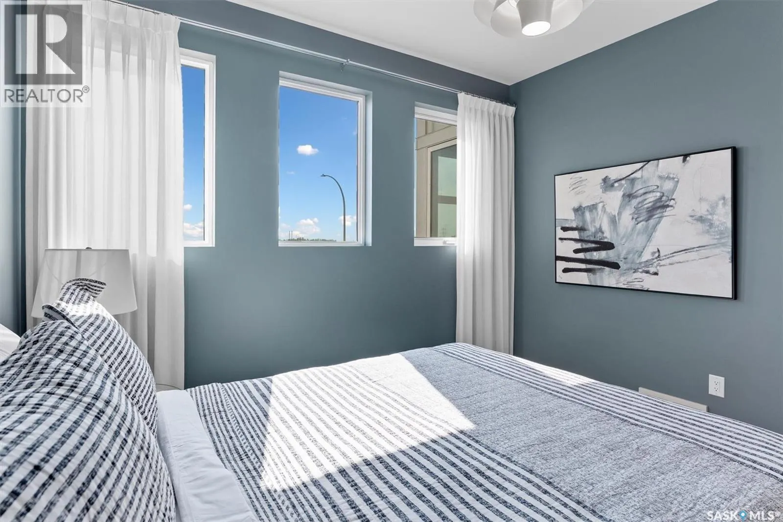 641 Greenbryre COVE