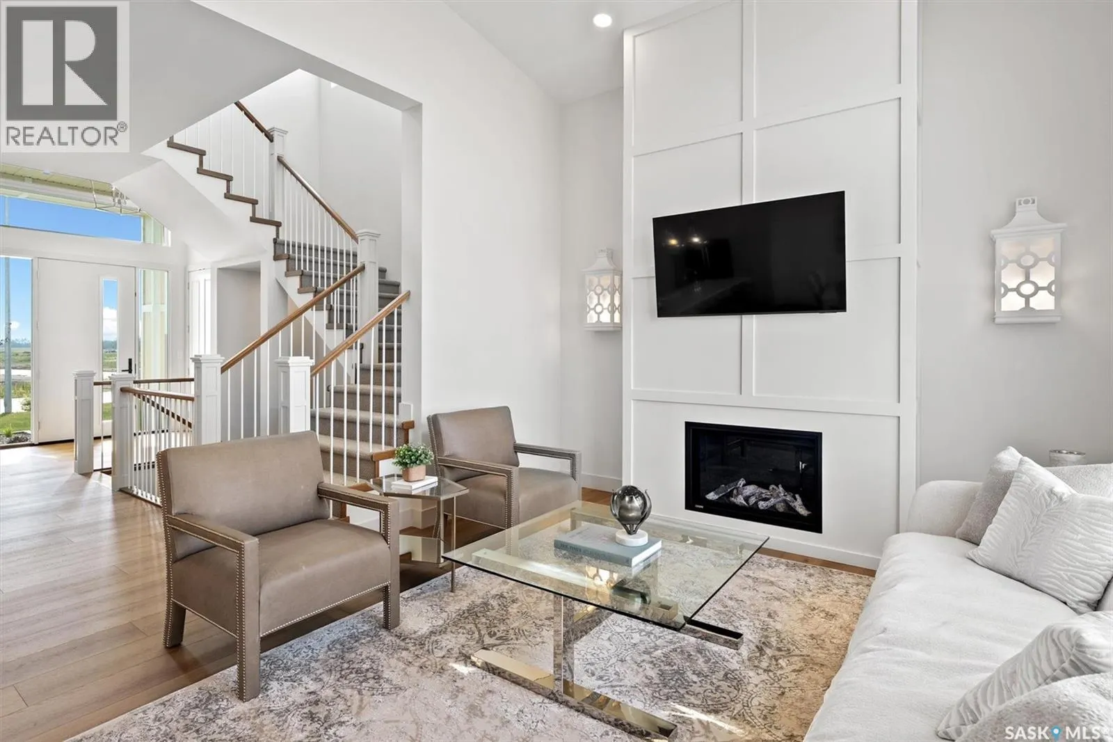 641 Greenbryre COVE