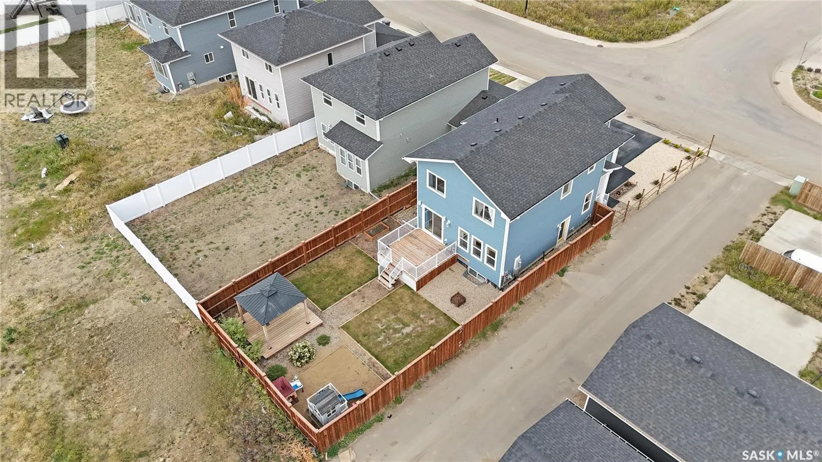 103 Stromberg CRESCENT