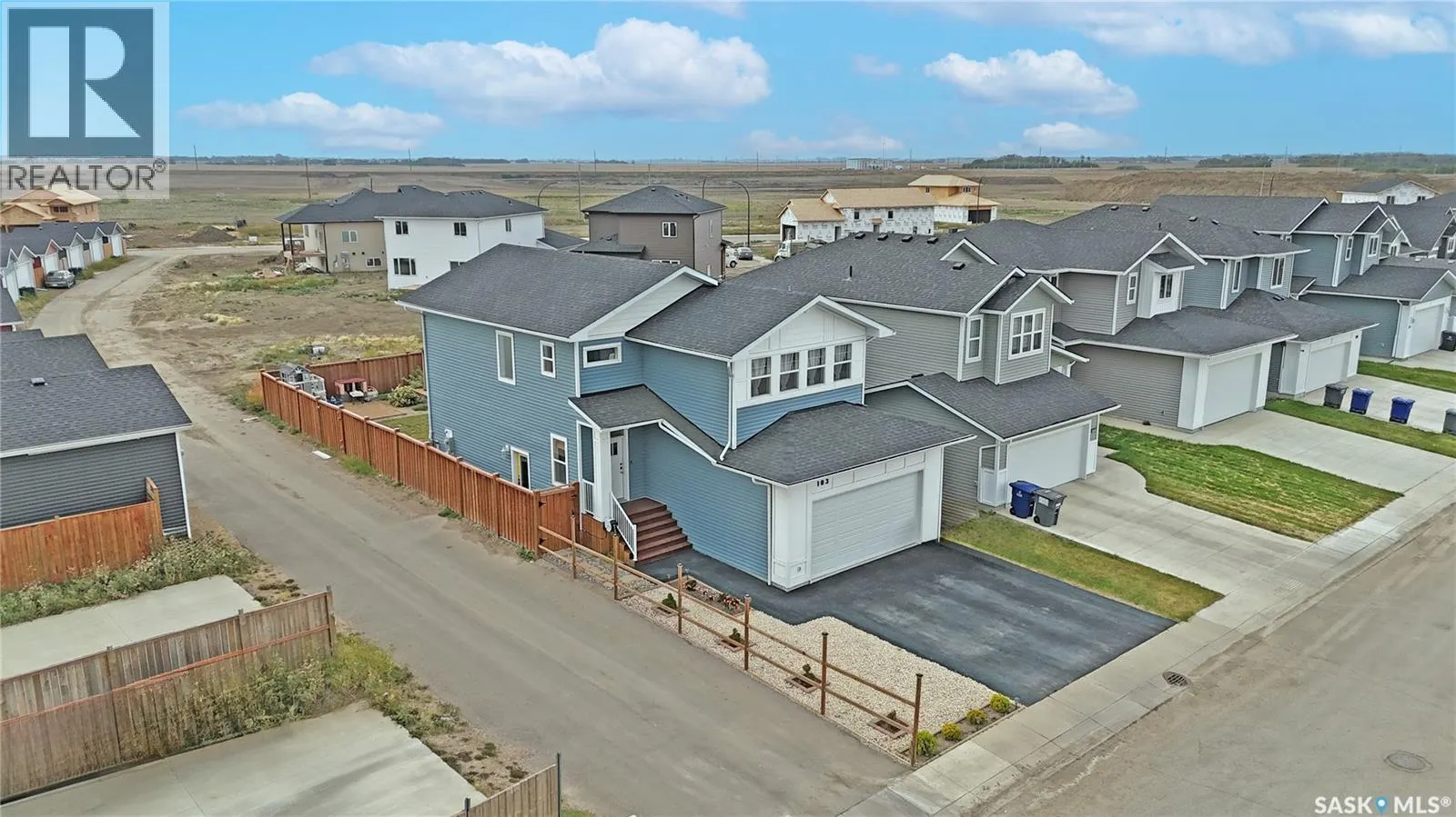 103 Stromberg CRESCENT