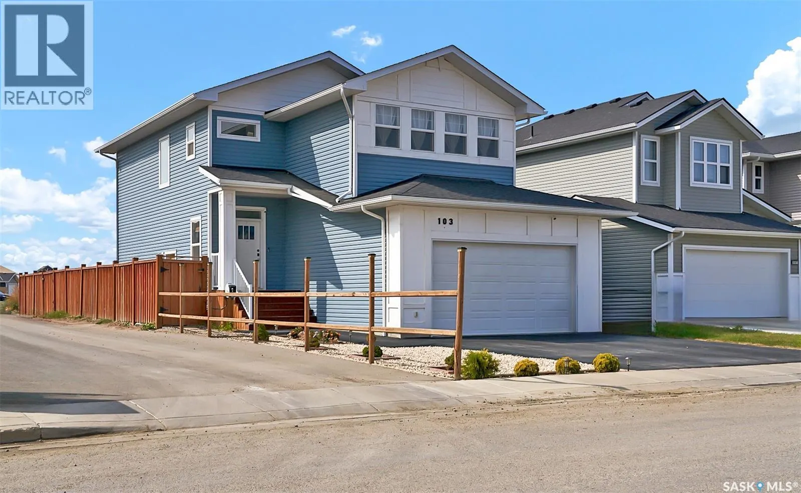 103 Stromberg CRESCENT