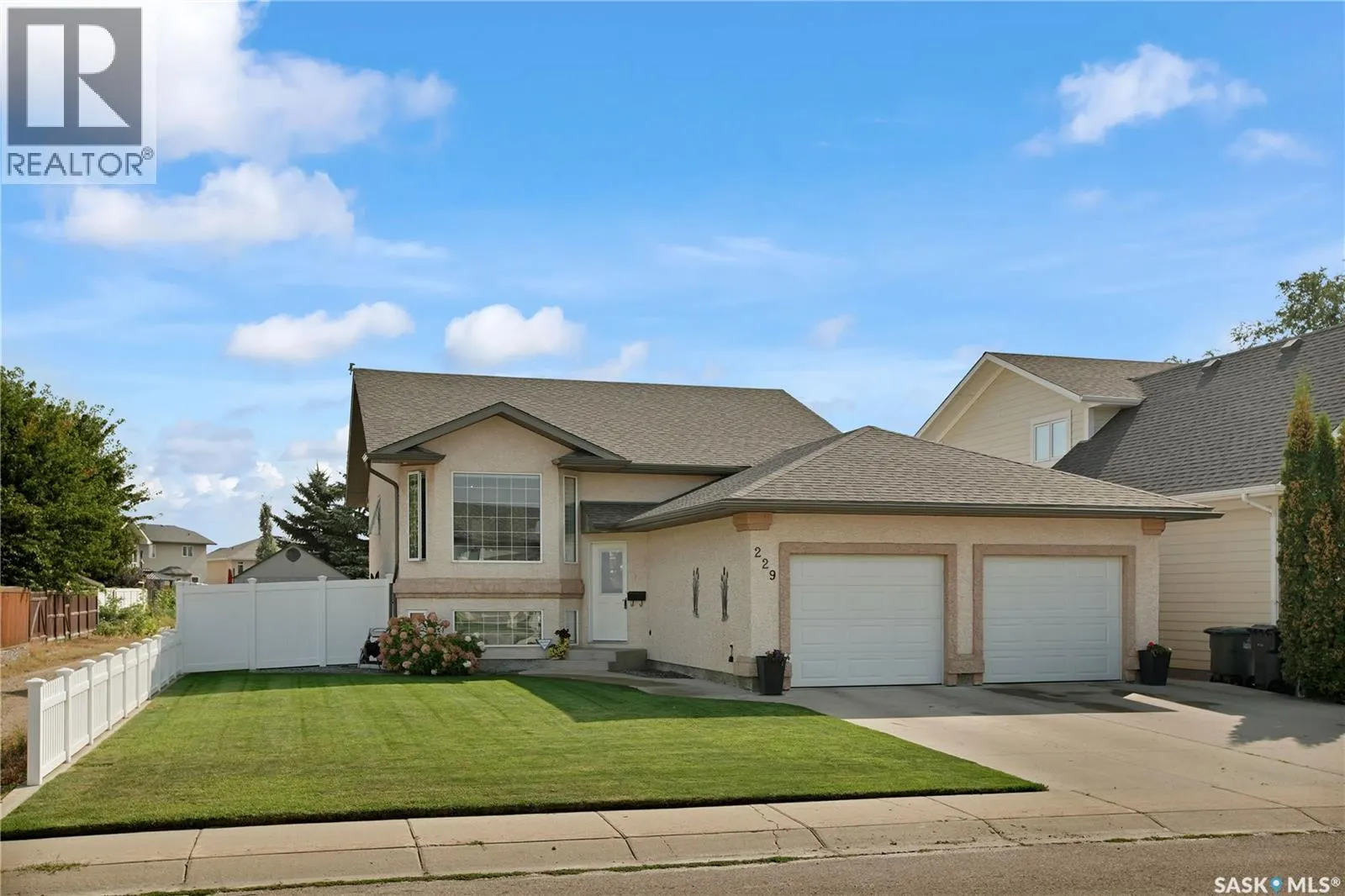 229 Lakeridge DRIVE