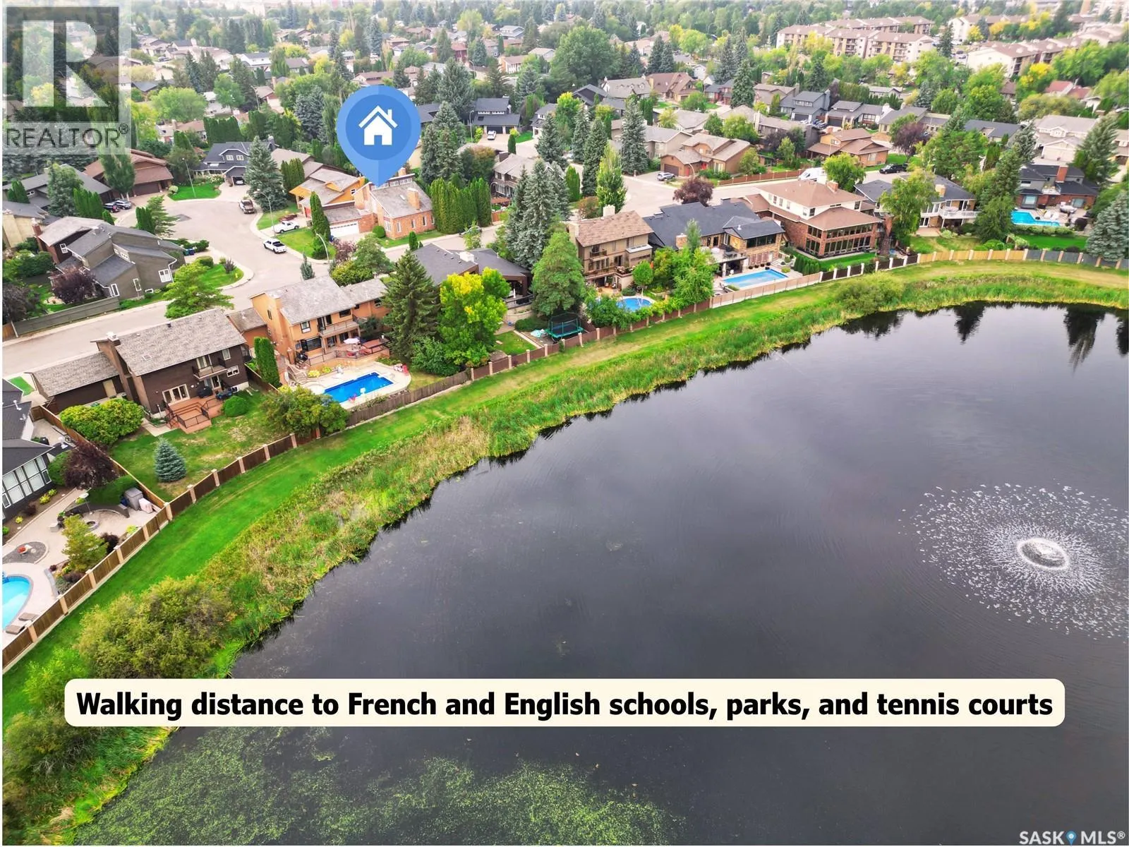 139 Lakeshore CRESCENT