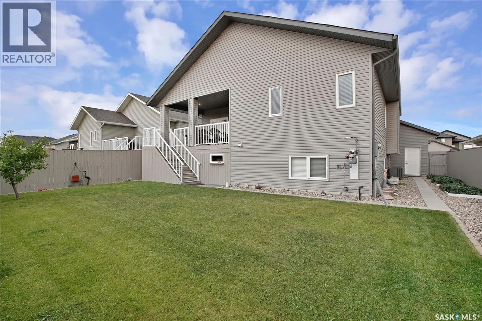 531 Palmer CRESCENT