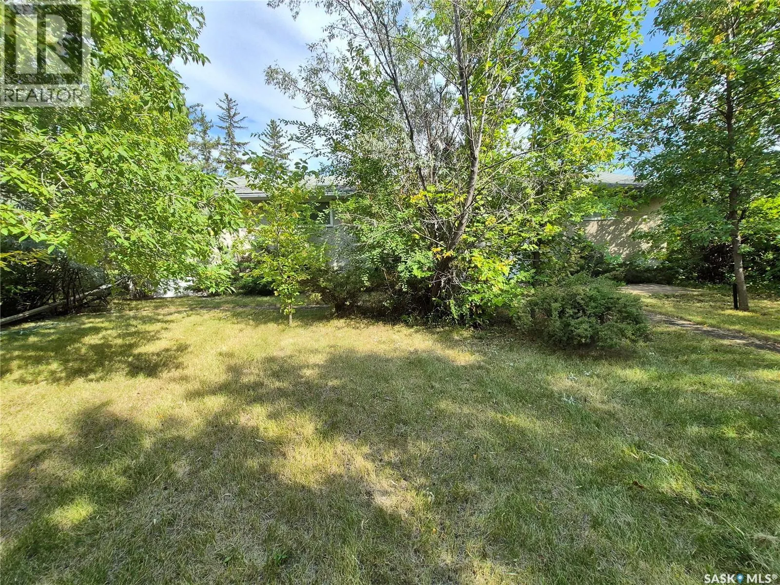 44 Ash DRIVE