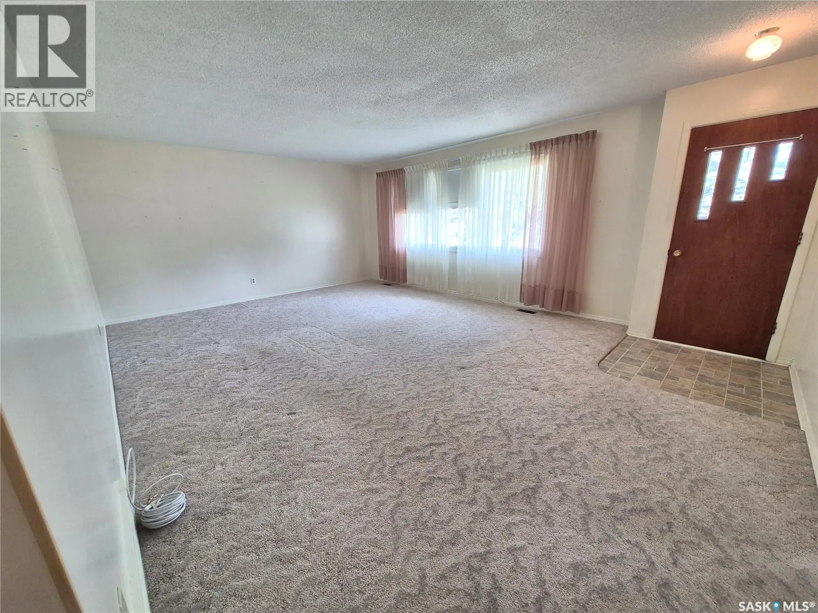 44 Ash DRIVE