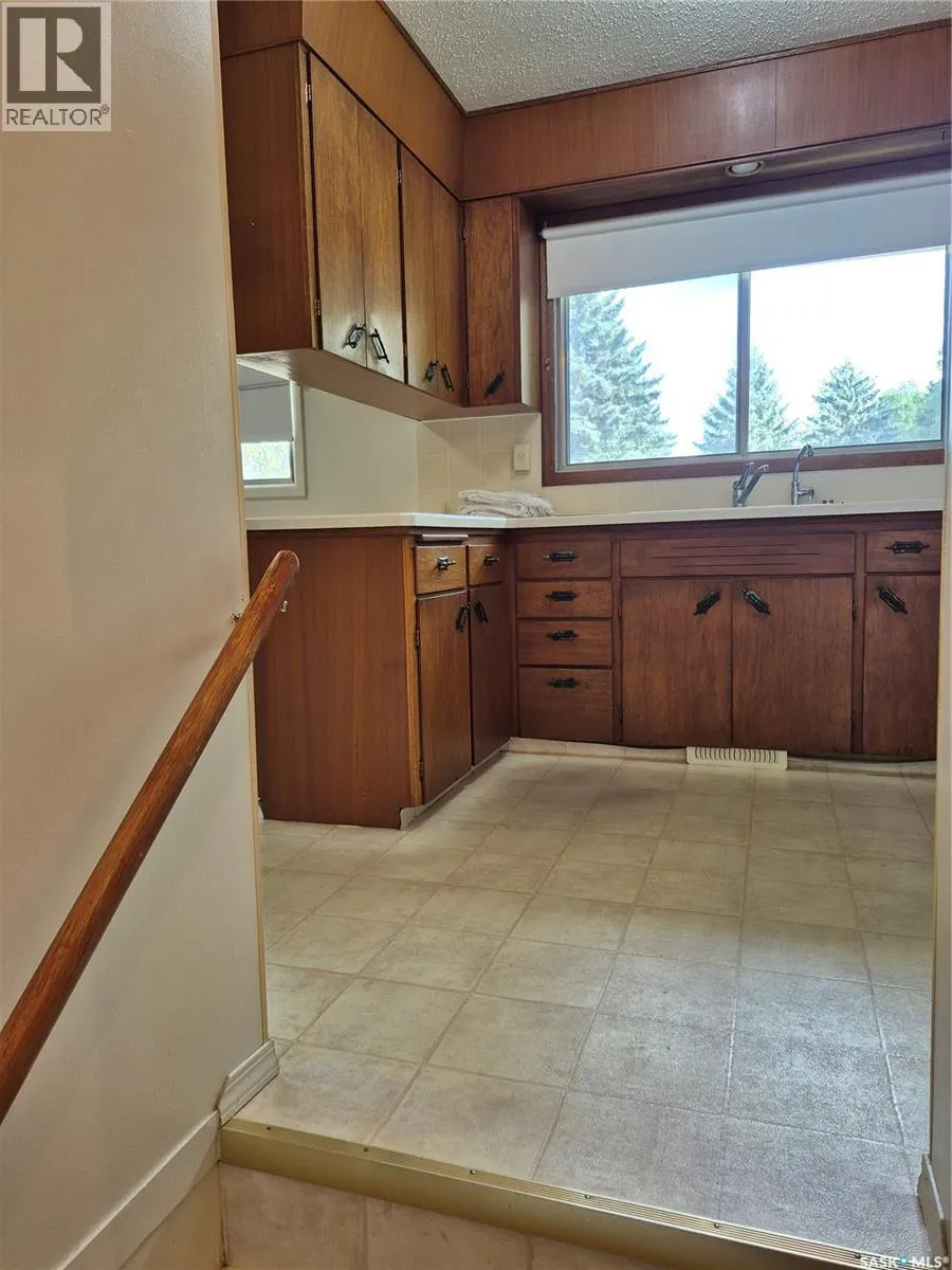 44 Ash DRIVE