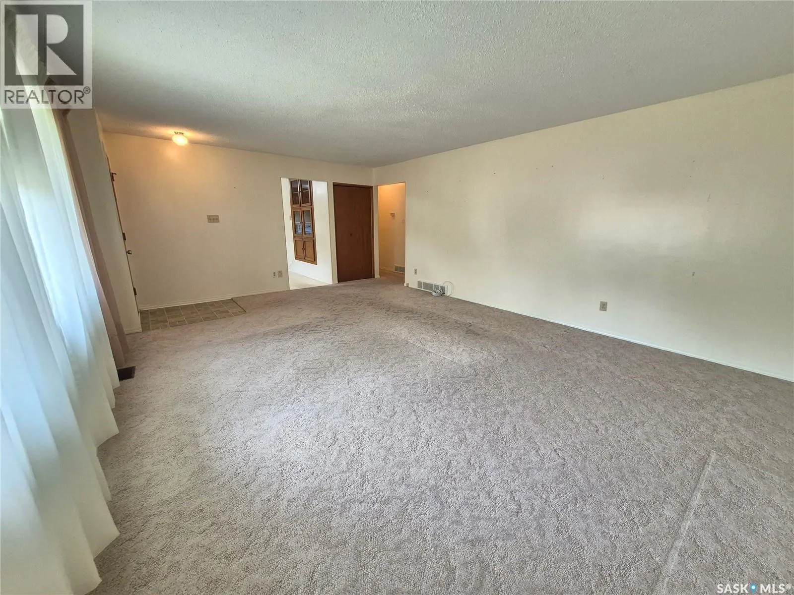 44 Ash DRIVE