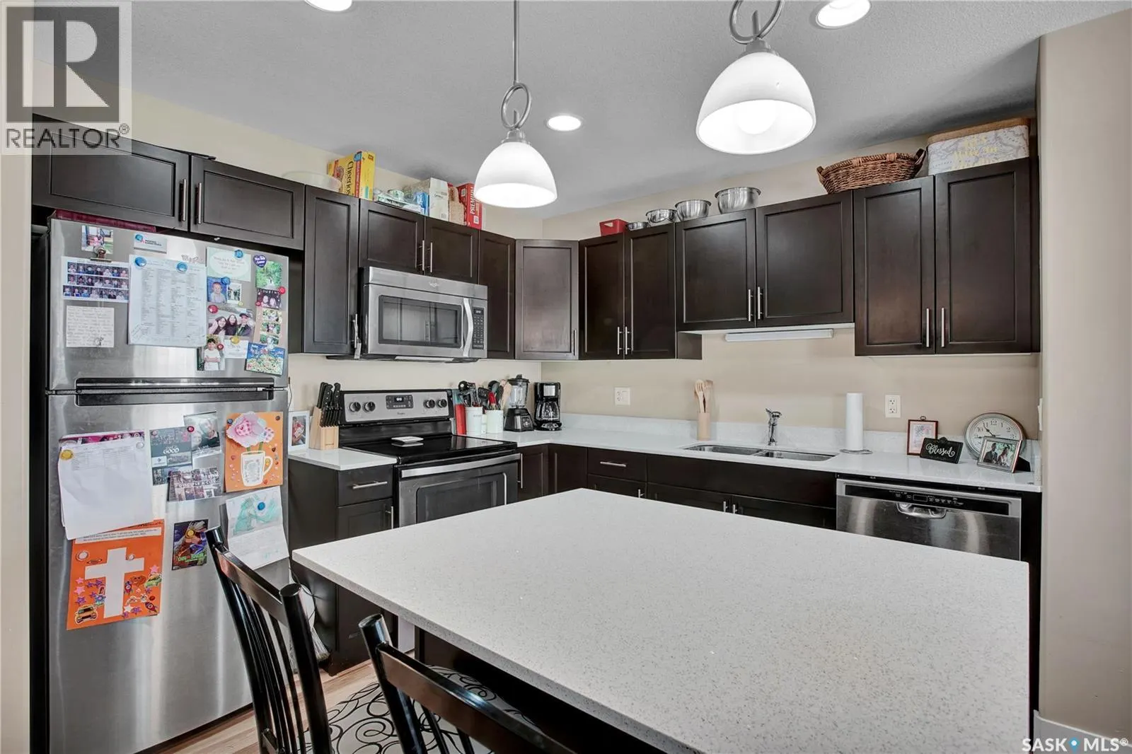 #121 901 4th STREET