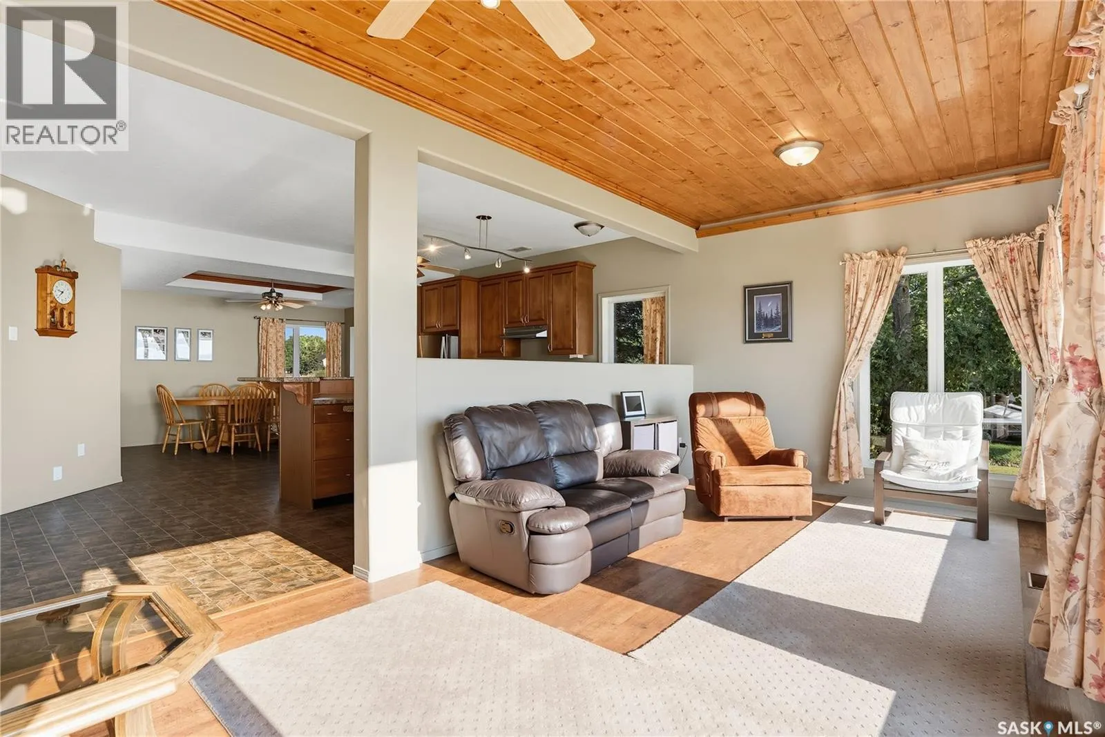 213 Poplar PLACE