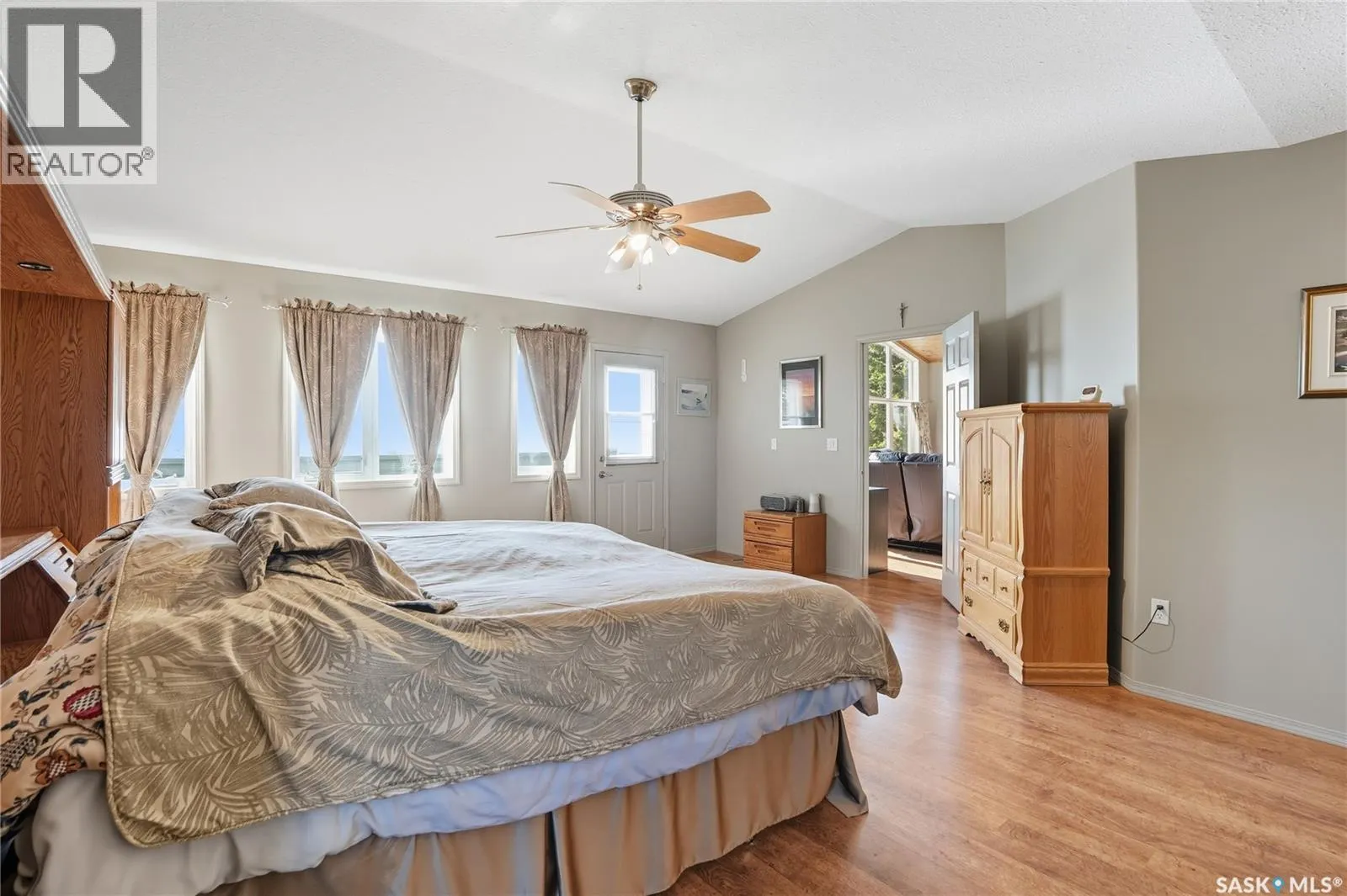 213 Poplar PLACE