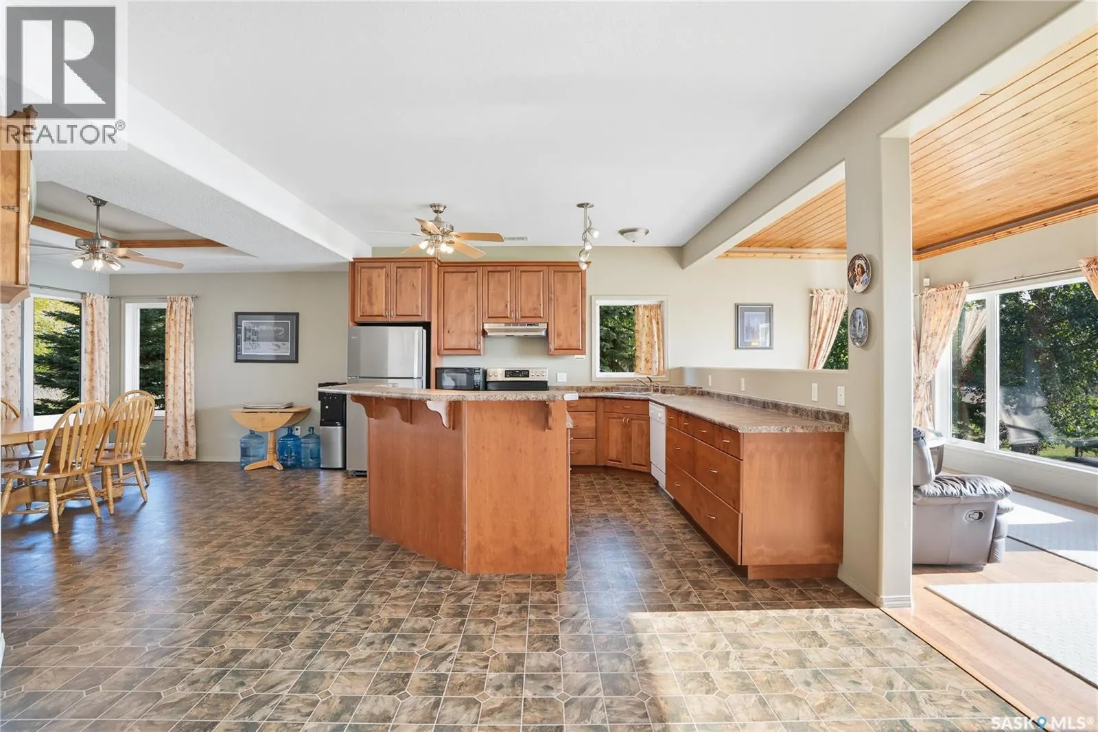 213 Poplar PLACE