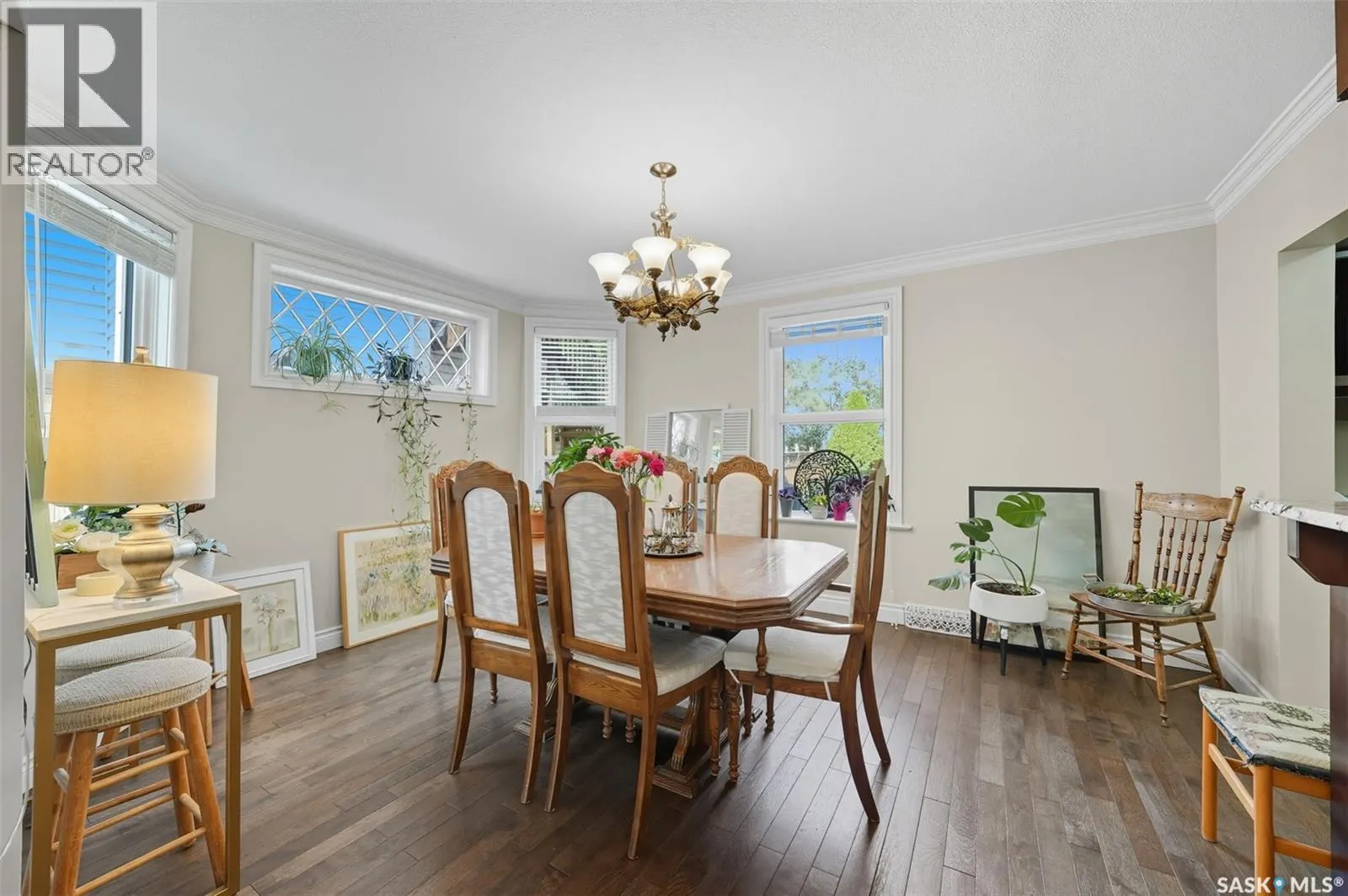 210 29th STREET W