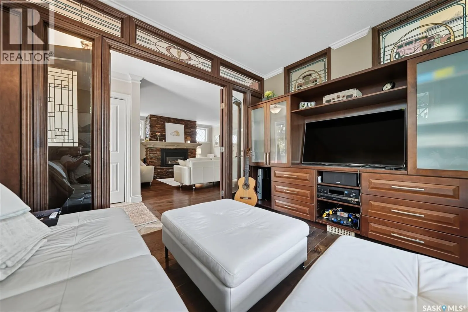 210 29th STREET W