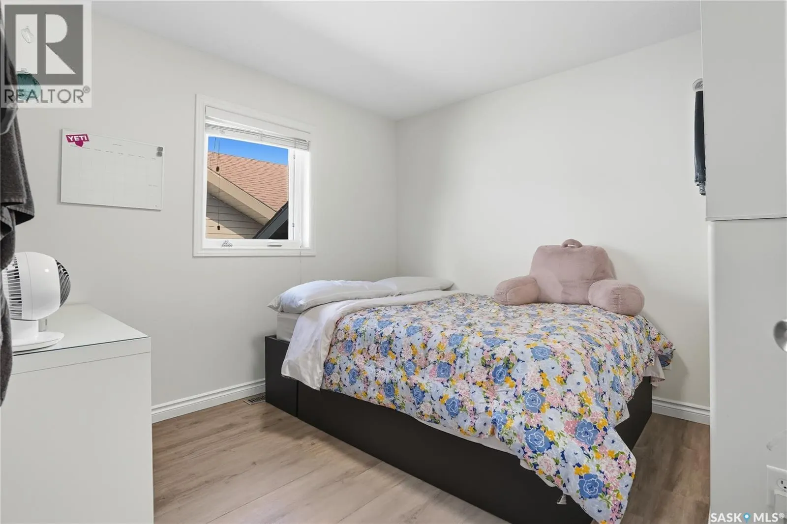 123 Martin CRESCENT