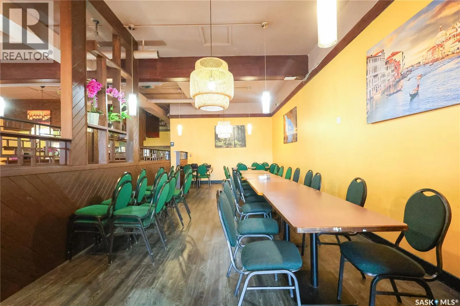 1401 2nd AVENUE W
