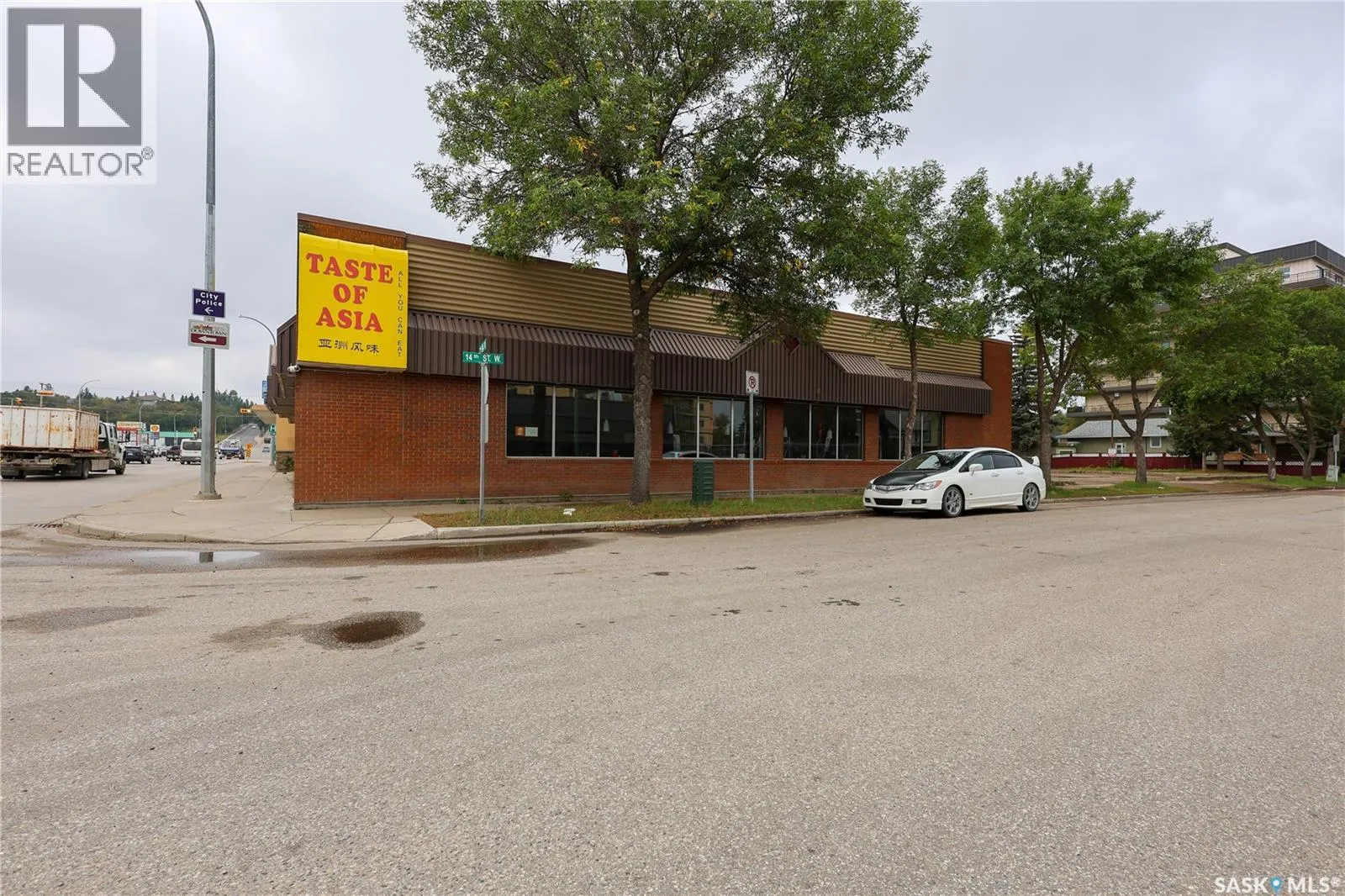 1401 2nd AVENUE W